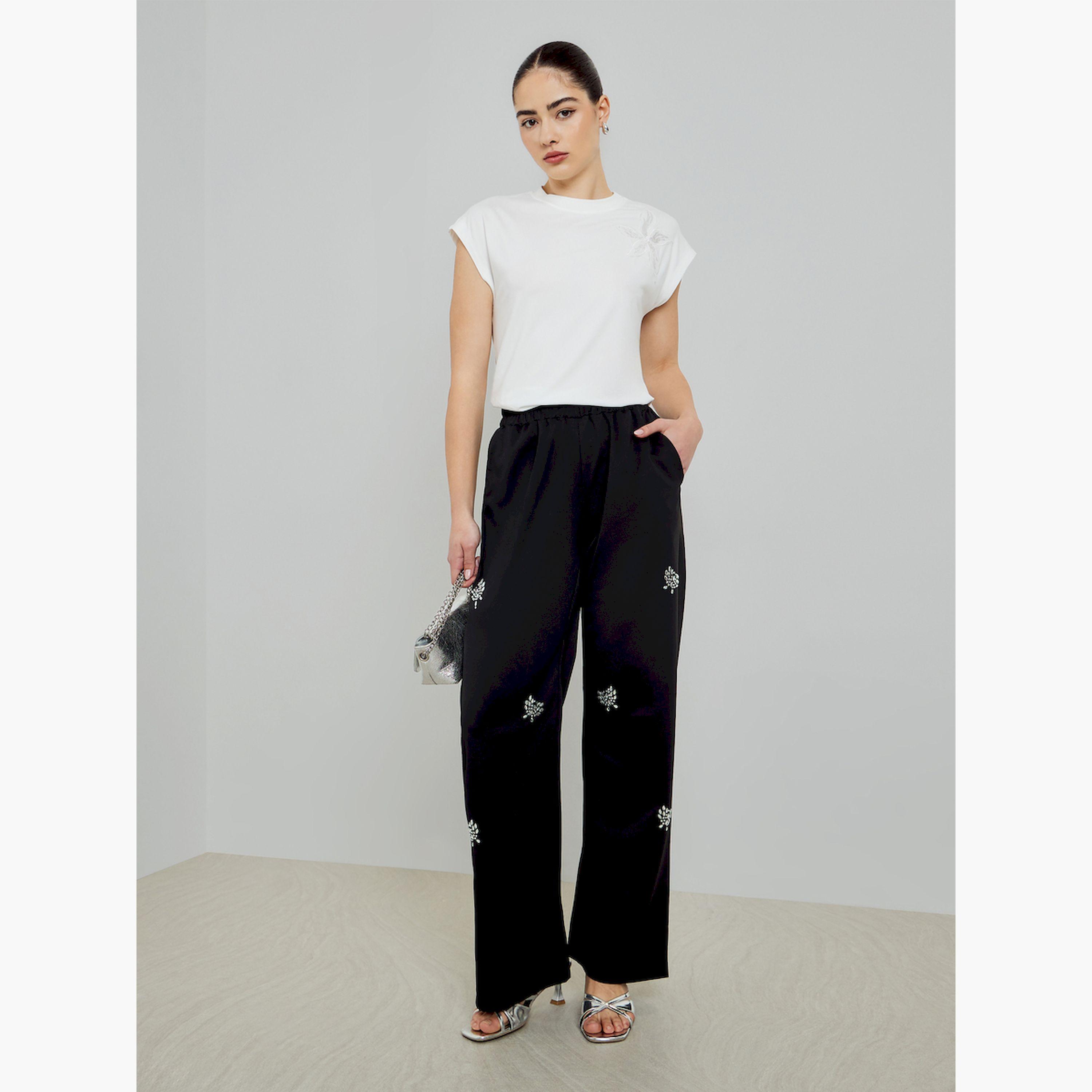 تيشيرت منمق بزهور مع أكمام قصيرة-women-clothing-tshirts-image-2