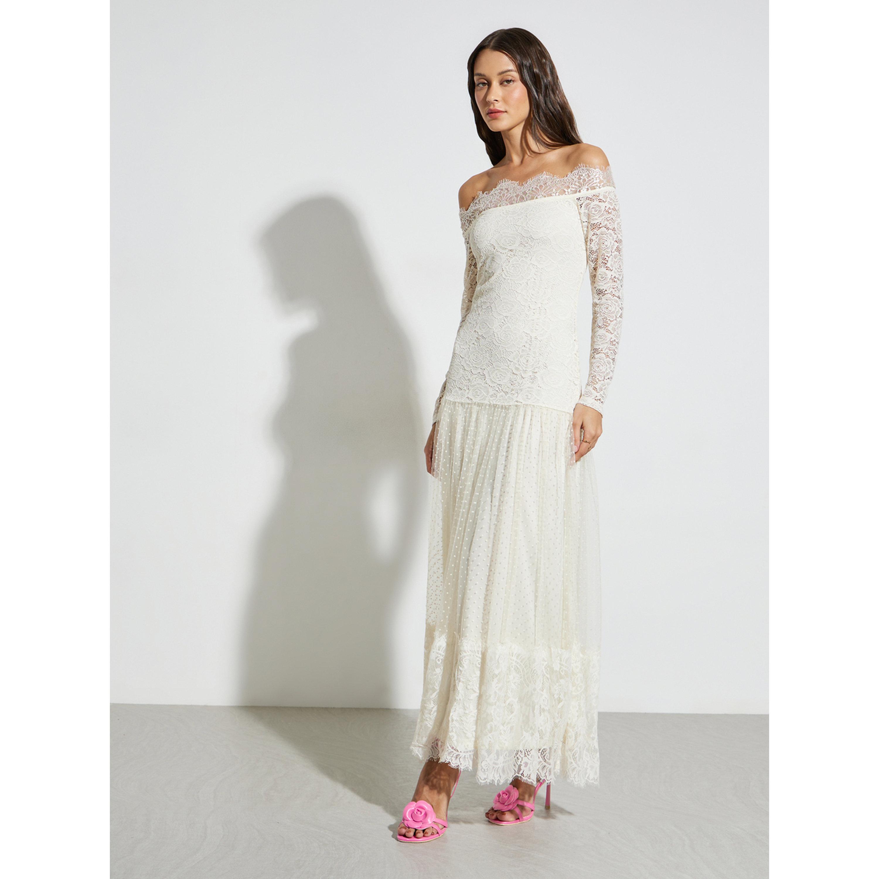 فستان طويل مكشوف الأكتاف وتفاصيل دانتيل-women-clothing-dresses-image-3
