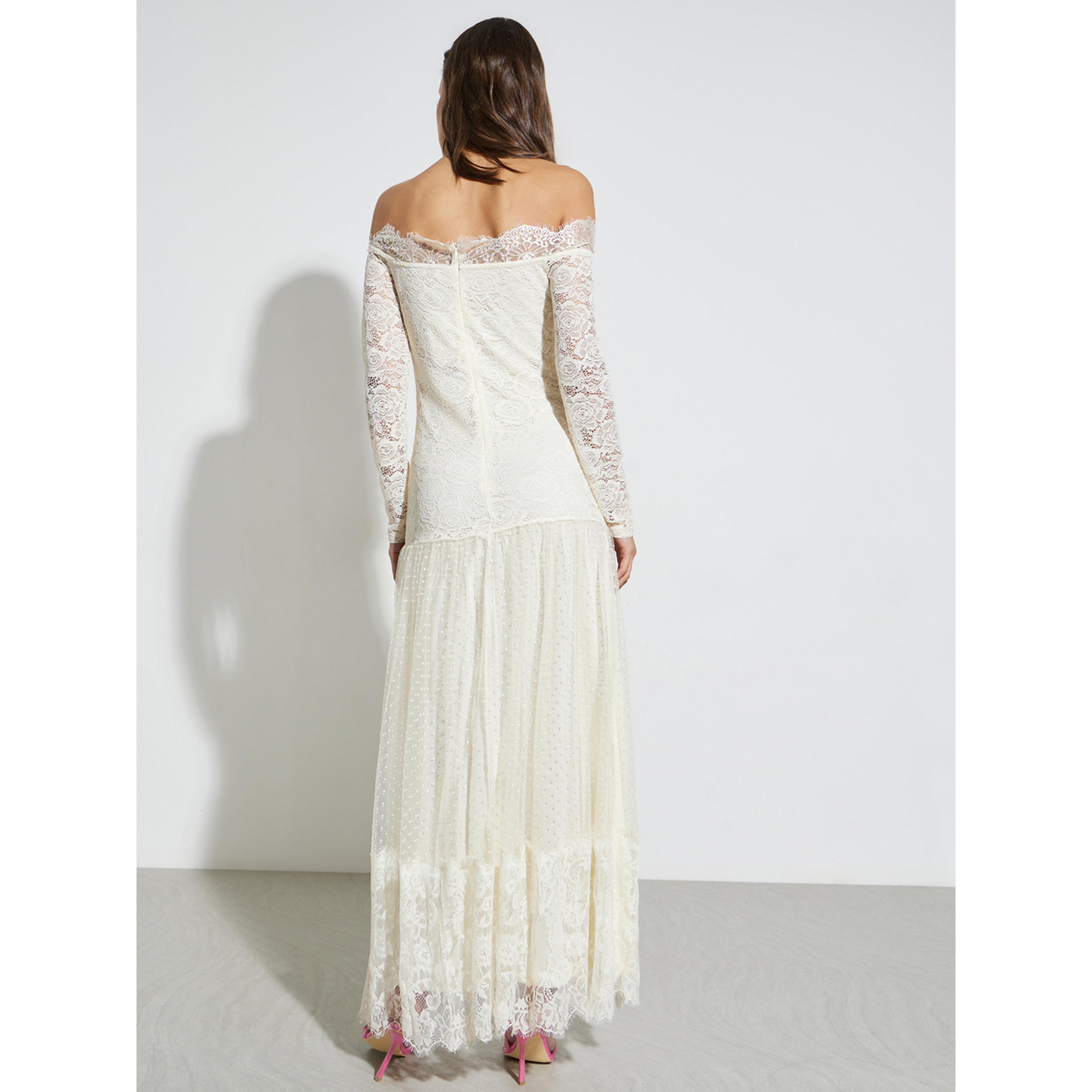 فستان طويل مكشوف الأكتاف وتفاصيل دانتيل-women-clothing-dresses-image-4