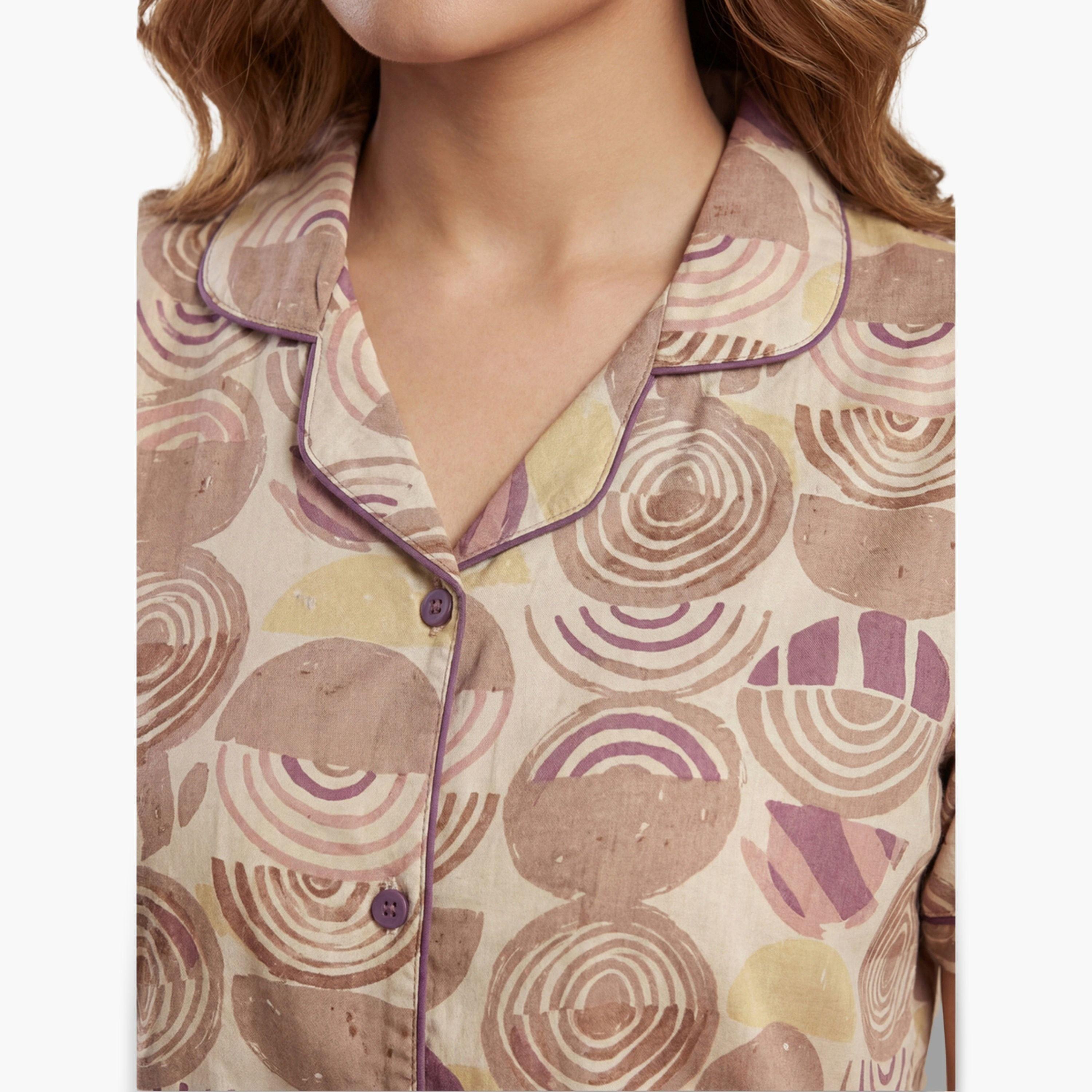 طقم بيجاما من بنطال وقميص قطن بطبعة هندسية-women-clothing-nightwear-pyjamas-longsets-image-5