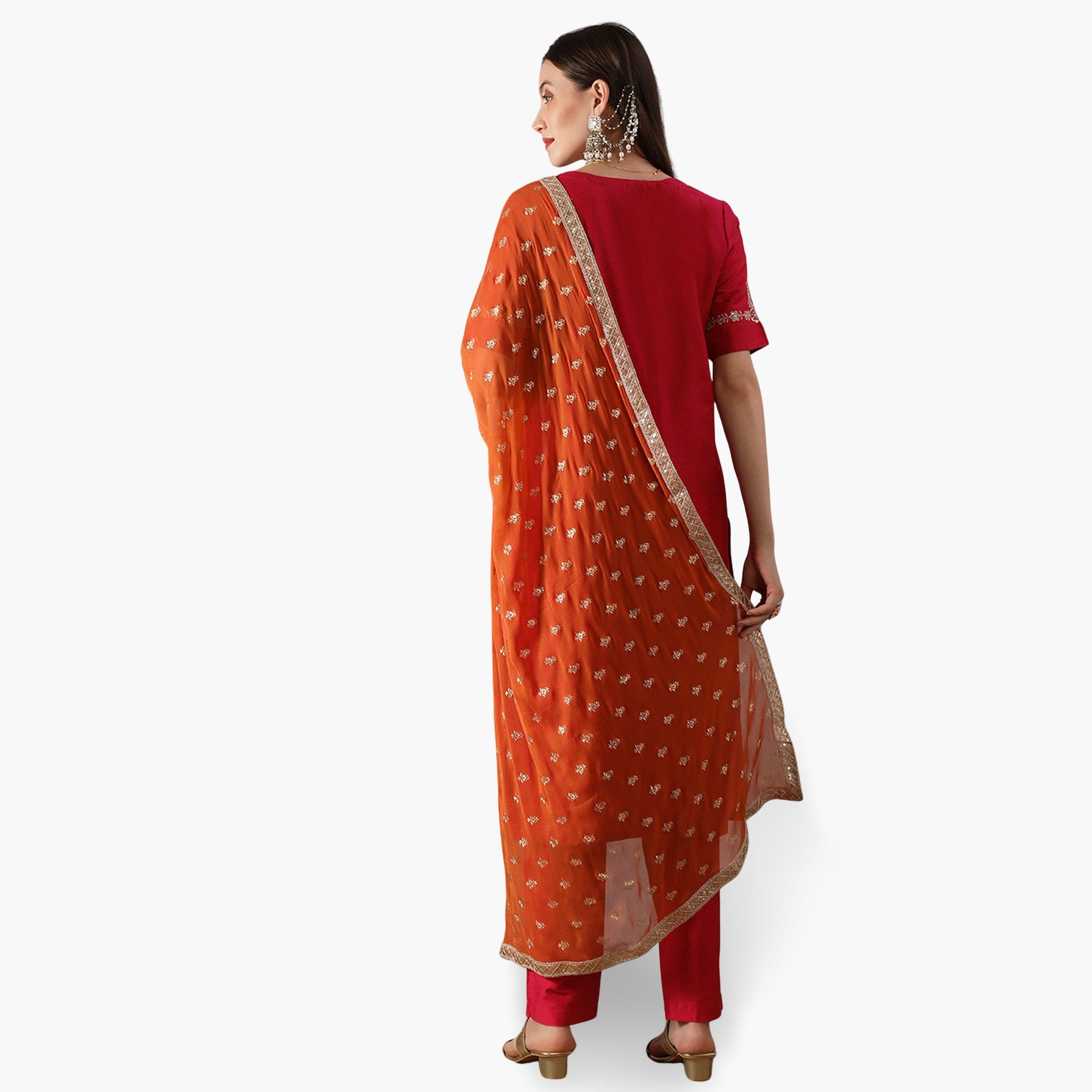 طقم منسق من كورتا مستقيمة مطرزة وبنطال ودوباتا-women-clothing-ethnicwear-kurtasets-image-6