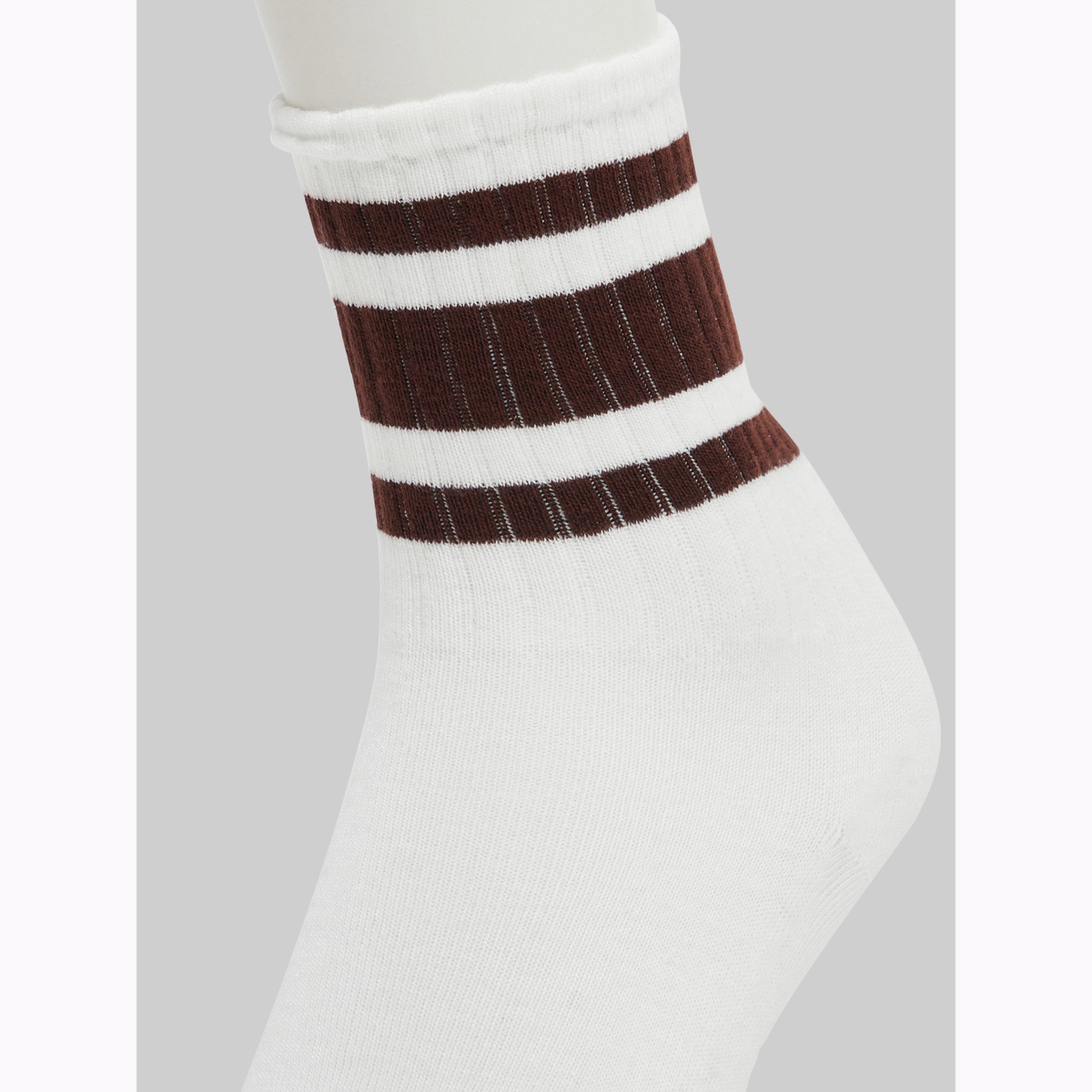 جوارب يوغا مخططة لون أبيض-women-socksandstockings-image-2