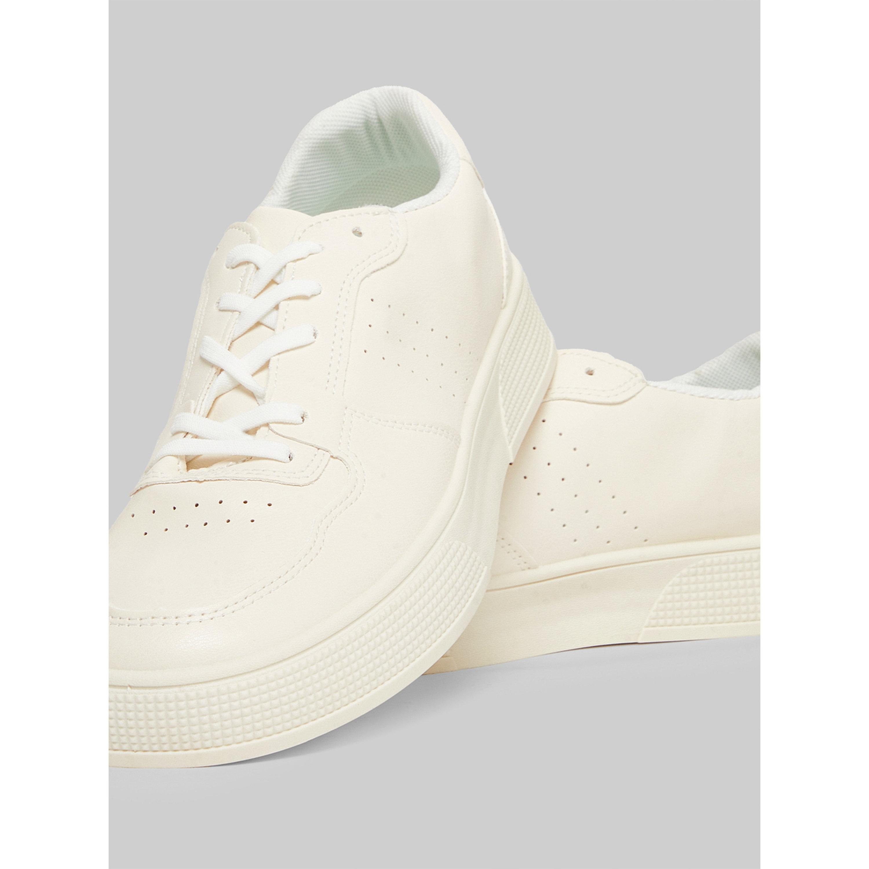 Styli Men's Clean Minimal Lace-Up Sneakers-men-shoes-sneakers-image-4