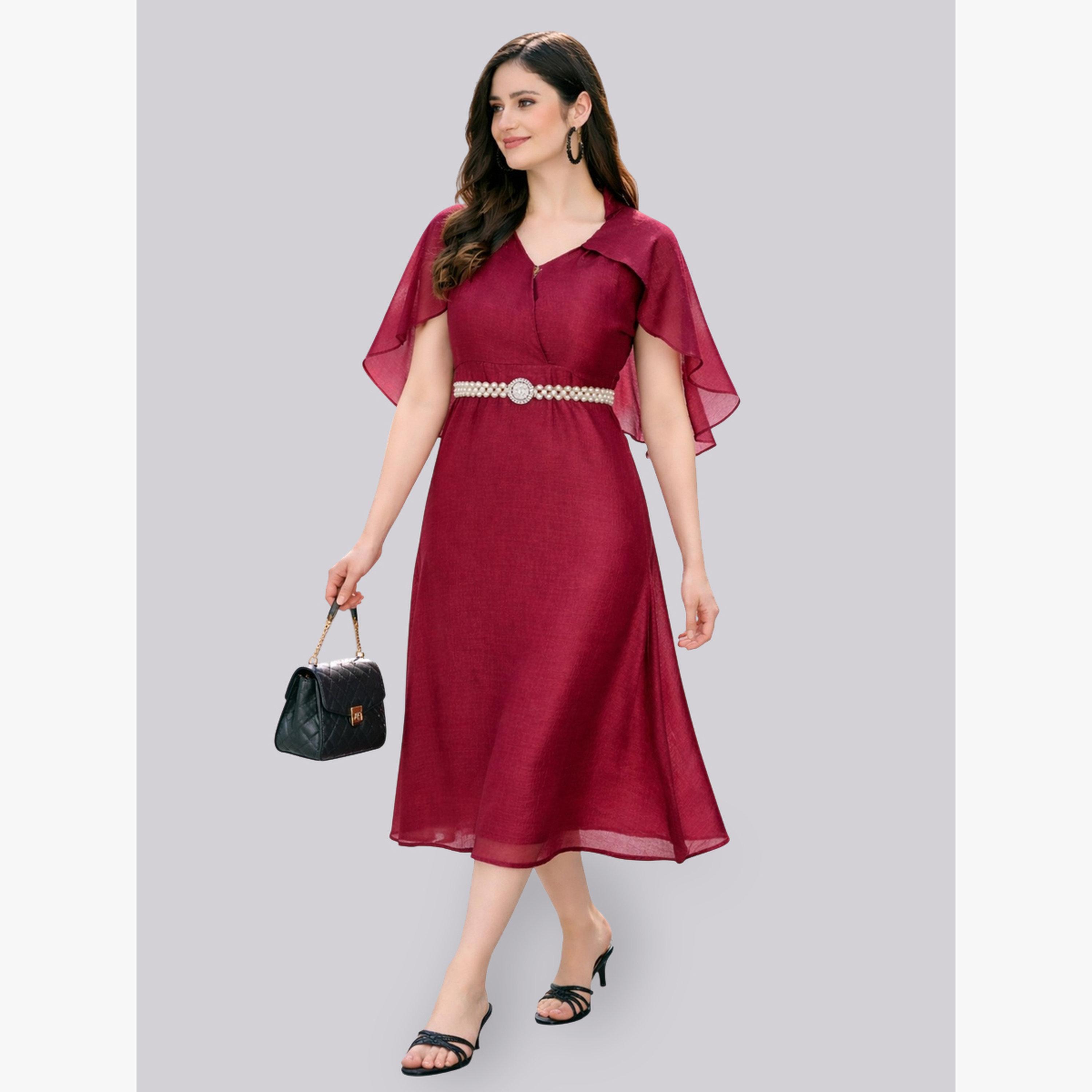 فستان ميدي بأكمام كيب مع حزام مزين بلؤلؤ صناعي-women-clothing-dresses-image-2
