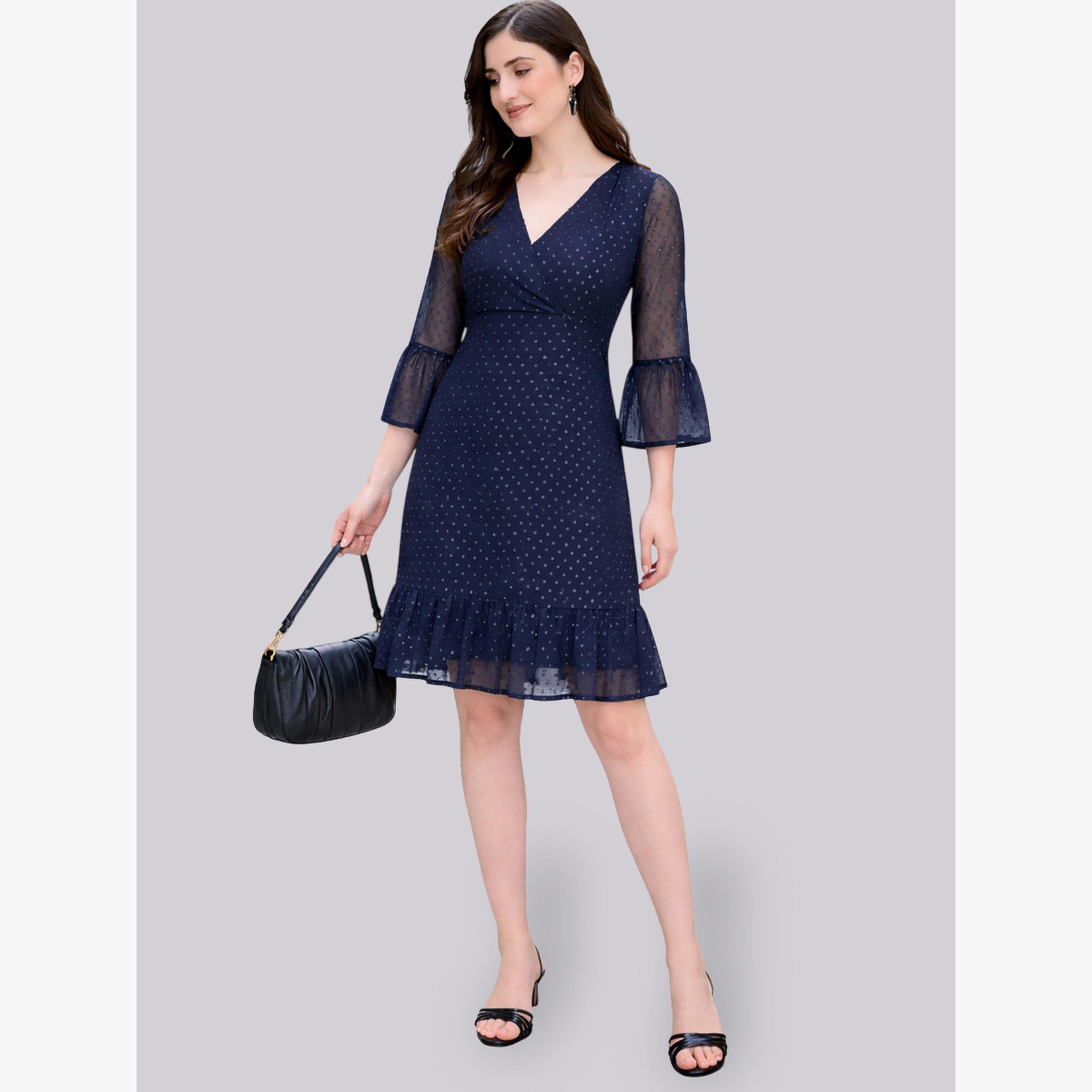 فستان بطول الركبة بخيوط دوبي وتفاصيل لوريكس-women-clothing-dresses-image-3