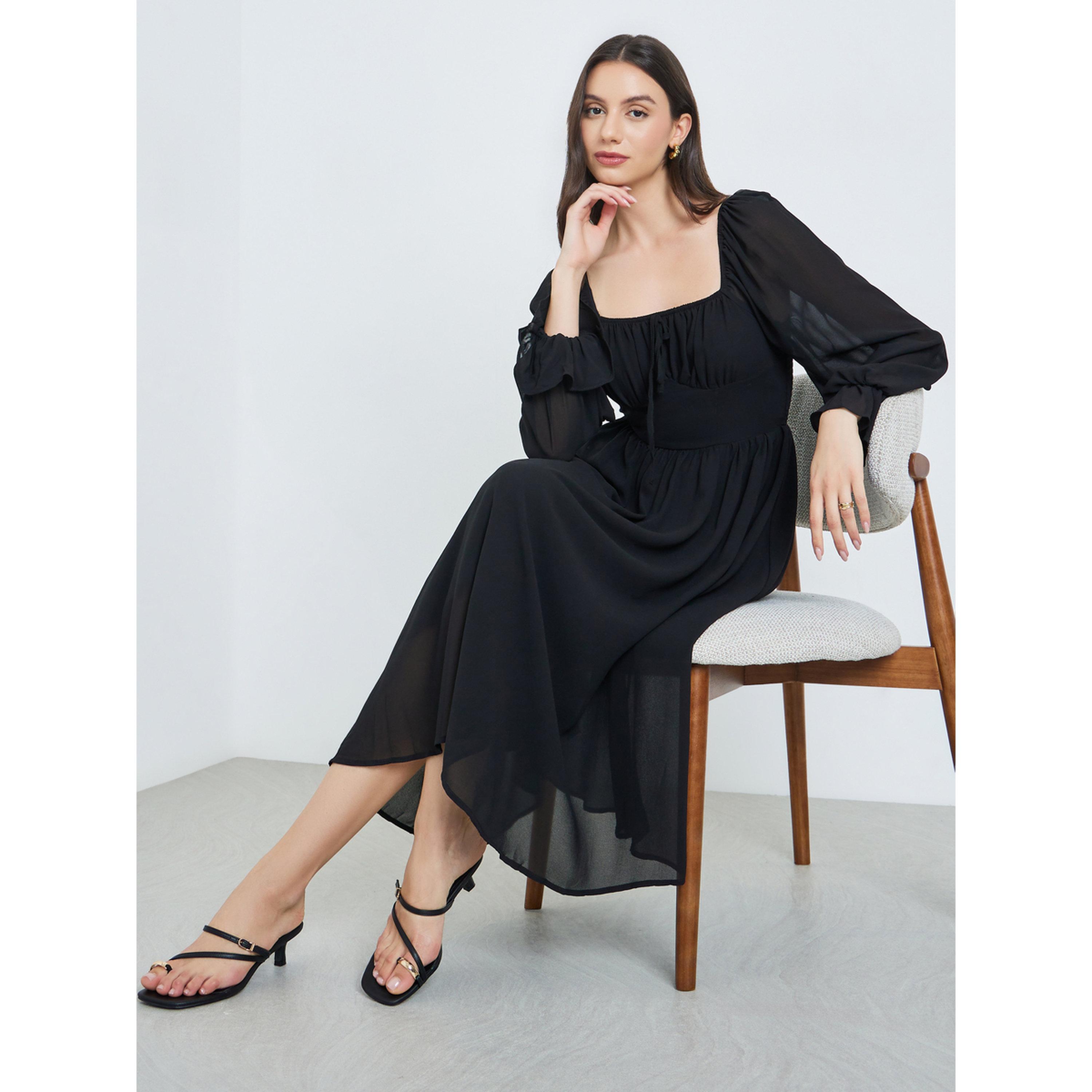 تيك تو × ستايلي - فستان ميدي أسود بياقة مربعة-women-clothing-dresses-image-2