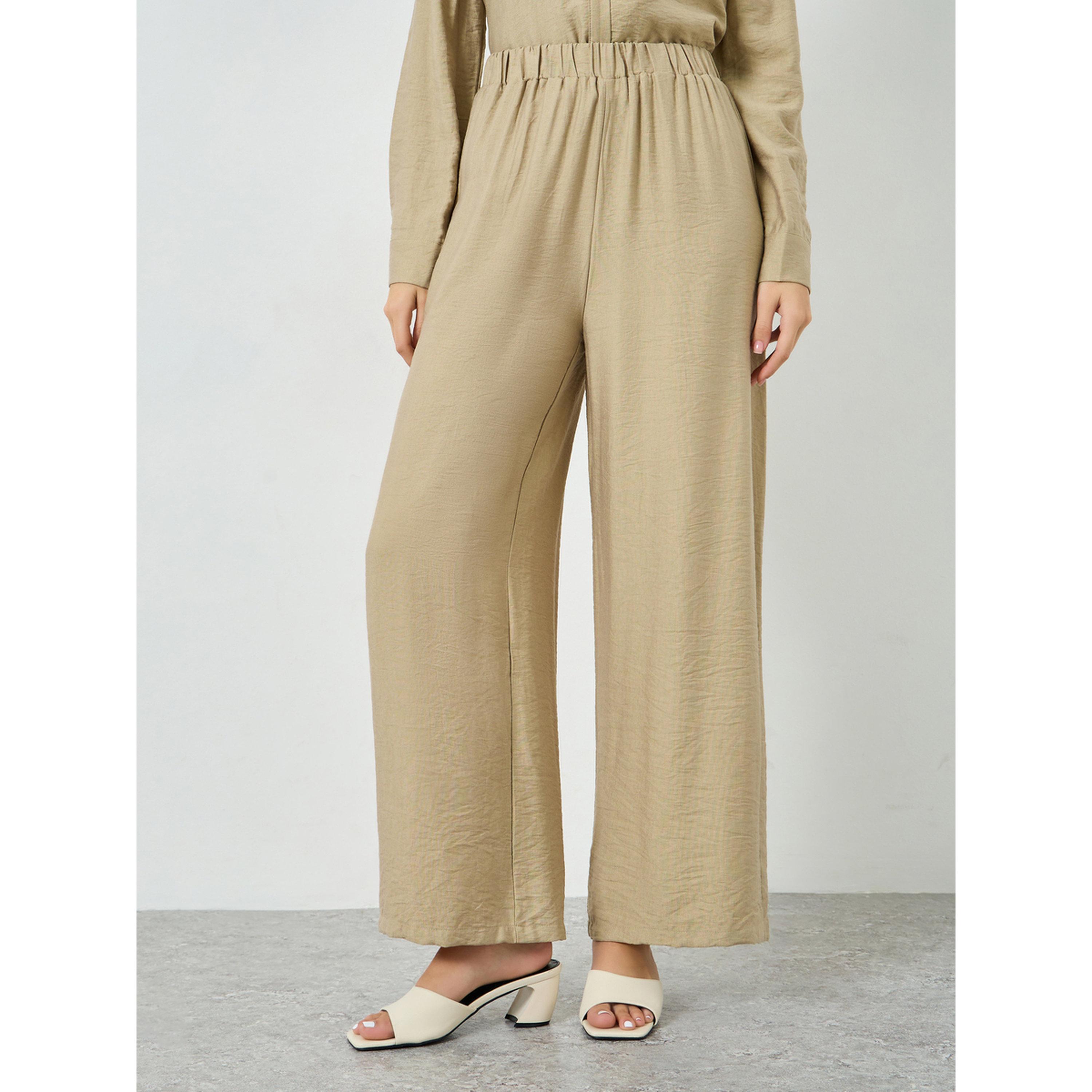 طقم منسق من بنطال وبلوزة طويلة بتفاصيل دانتيل-women-clothing-coordsets-image-5
