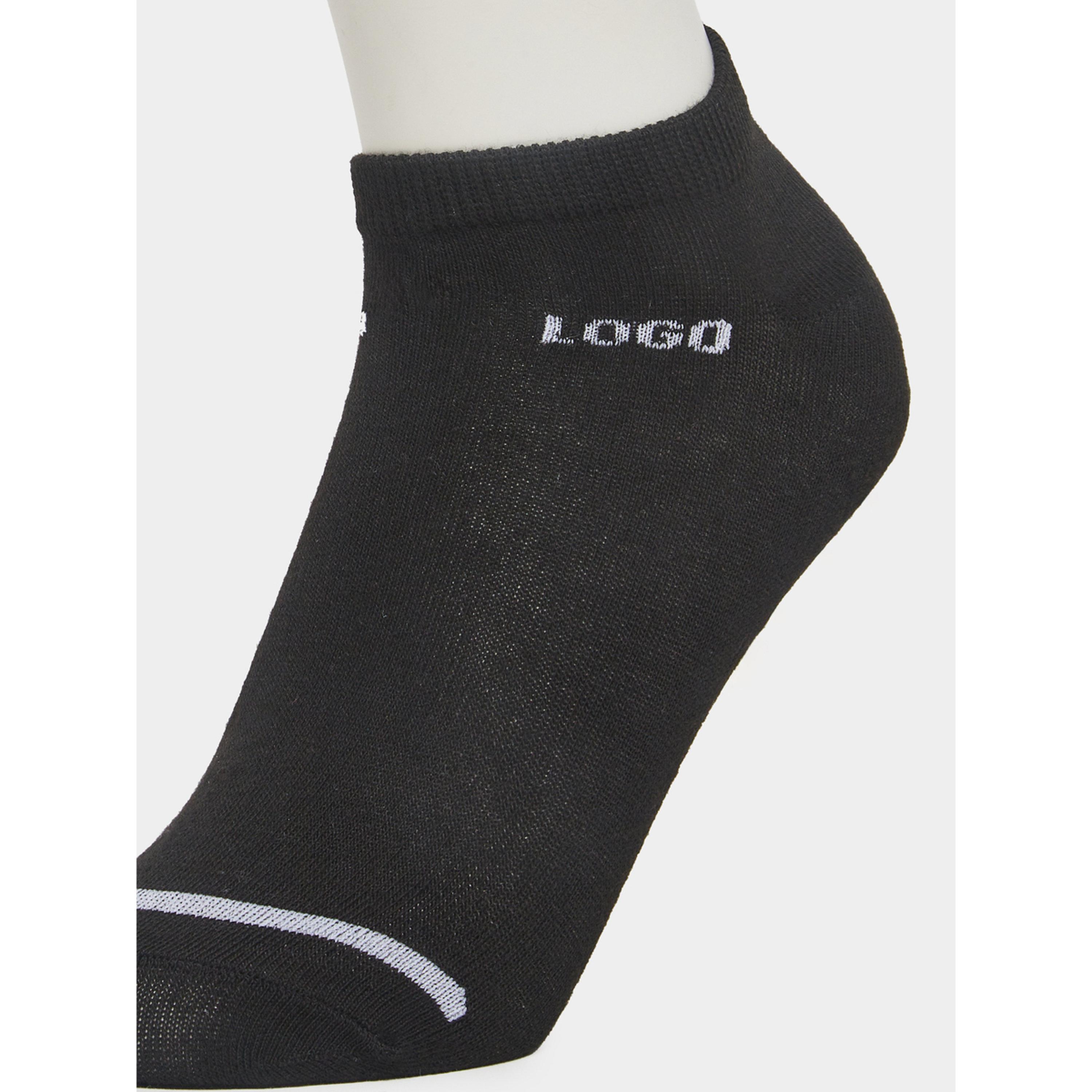 عبوة من 5 قطع جوارب كاحل مخططة-men-socks-image-3
