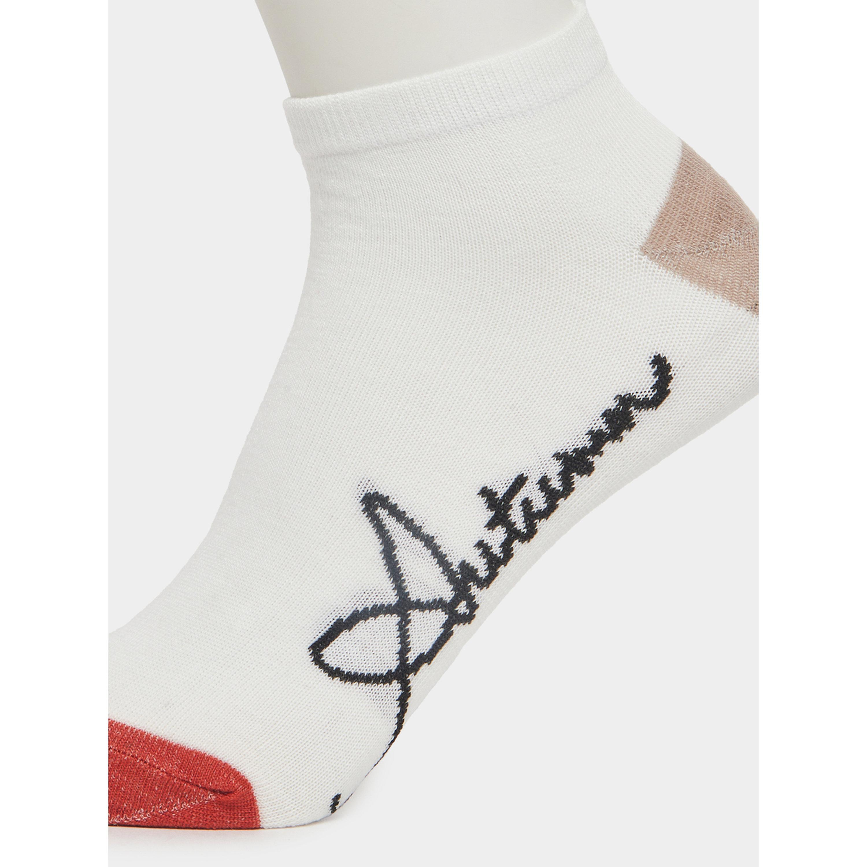 عبوة من 5 قطع جوارب كاحل بتفاصيل تباين-men-socks-image-5