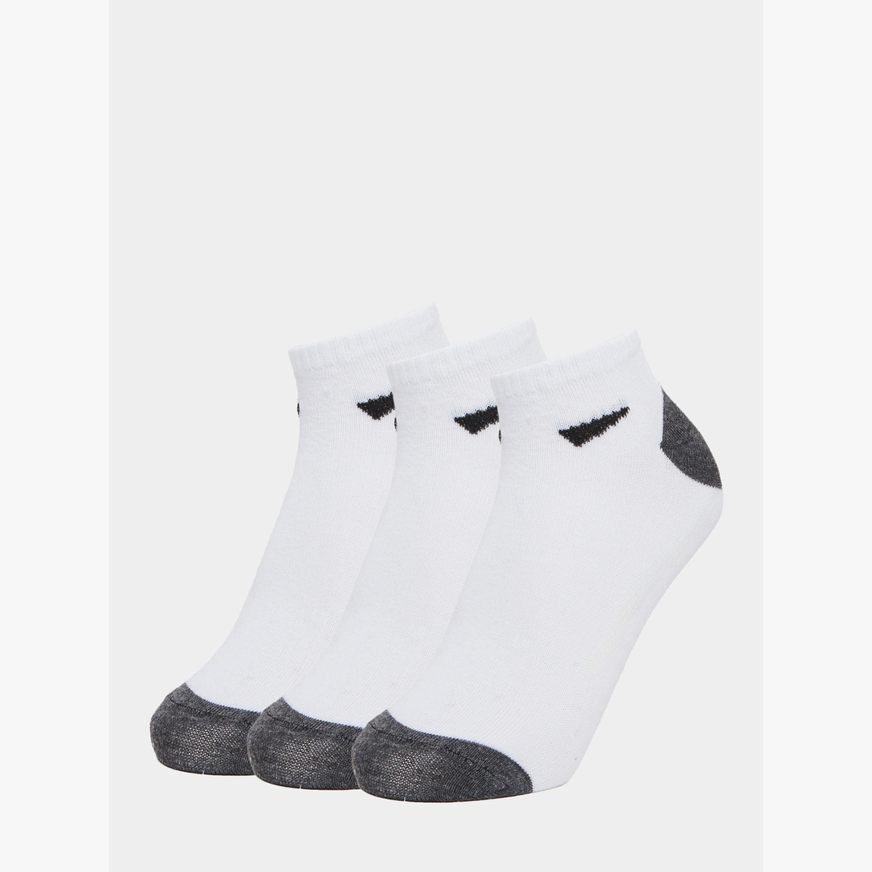طقم جوارب كاحل بتفاصيل متباينة 3 قطع-men-socks-image-1