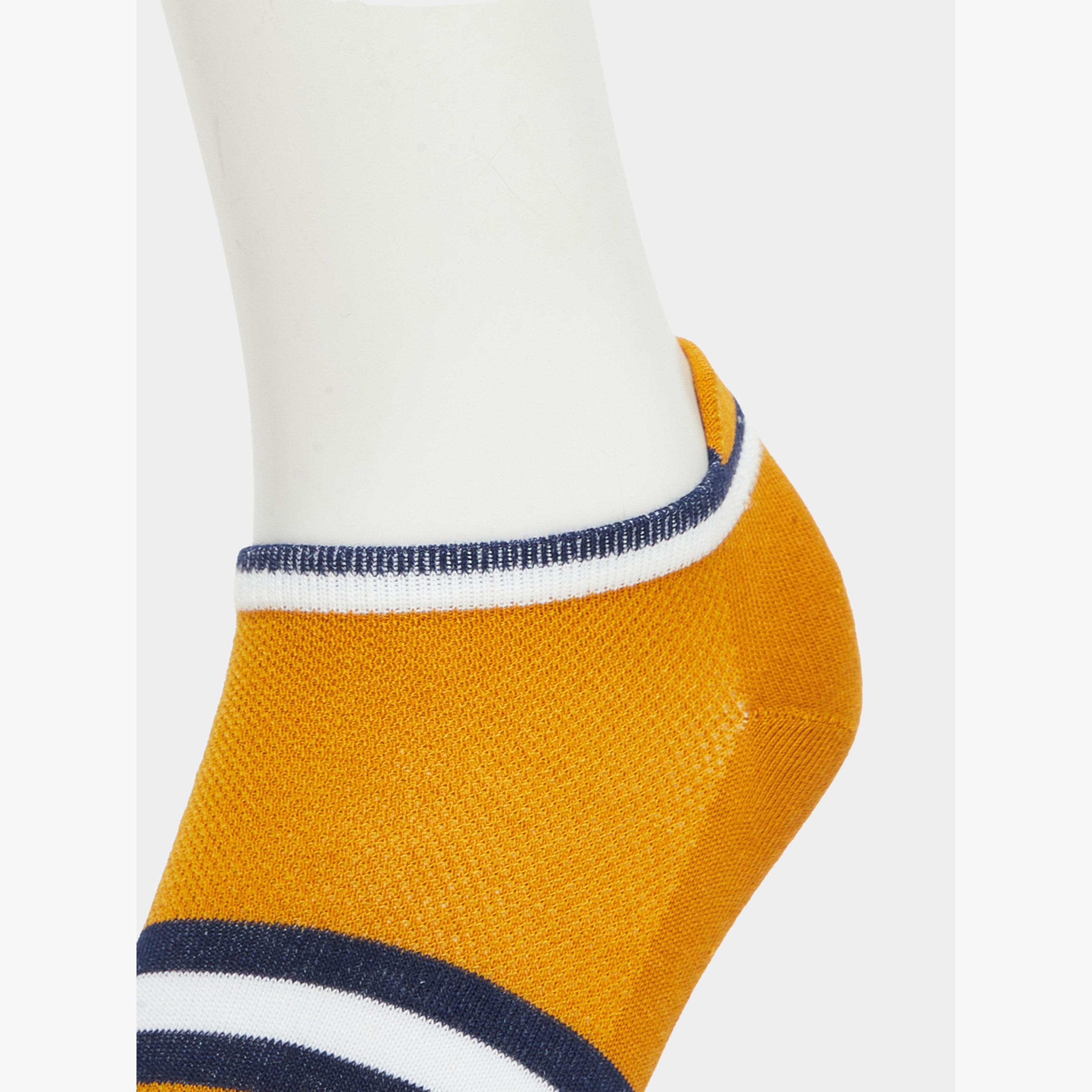 طقم جوارب كاحل بتفاصيل مخططة 3 قطع-men-socks-image-3