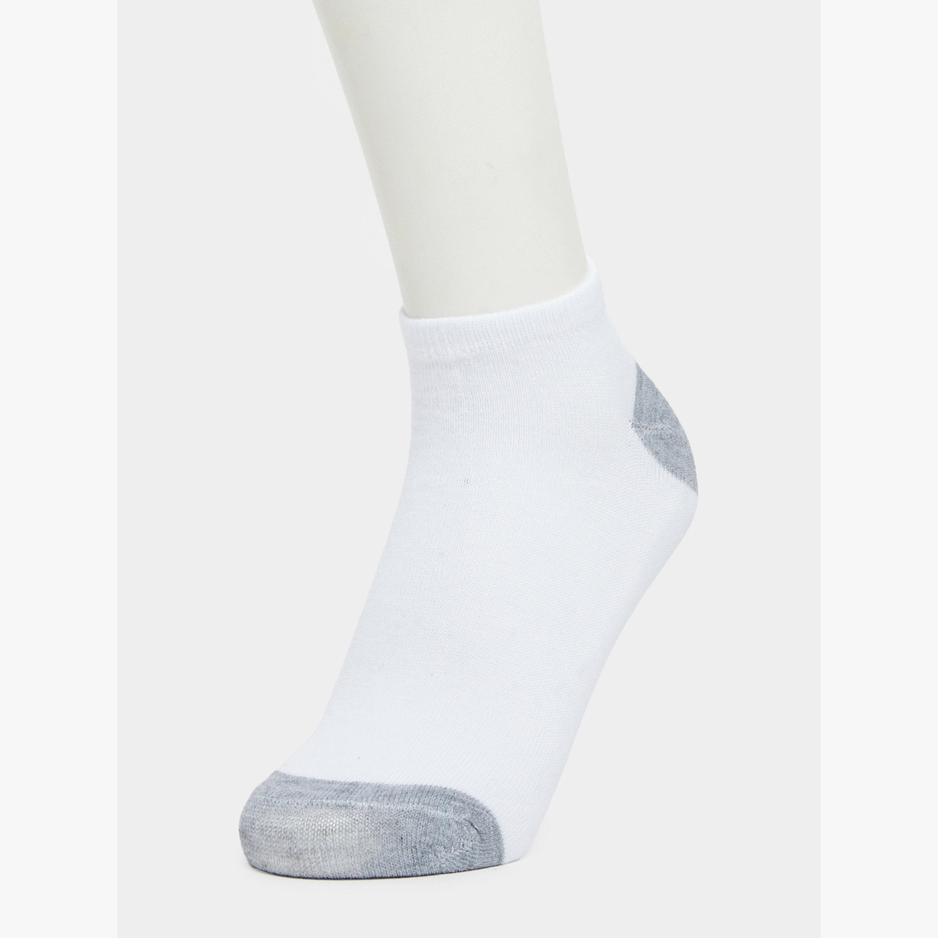 طقم جوارب كاحل بتفاصيل متباينة 3 قطع-men-socks-image-4