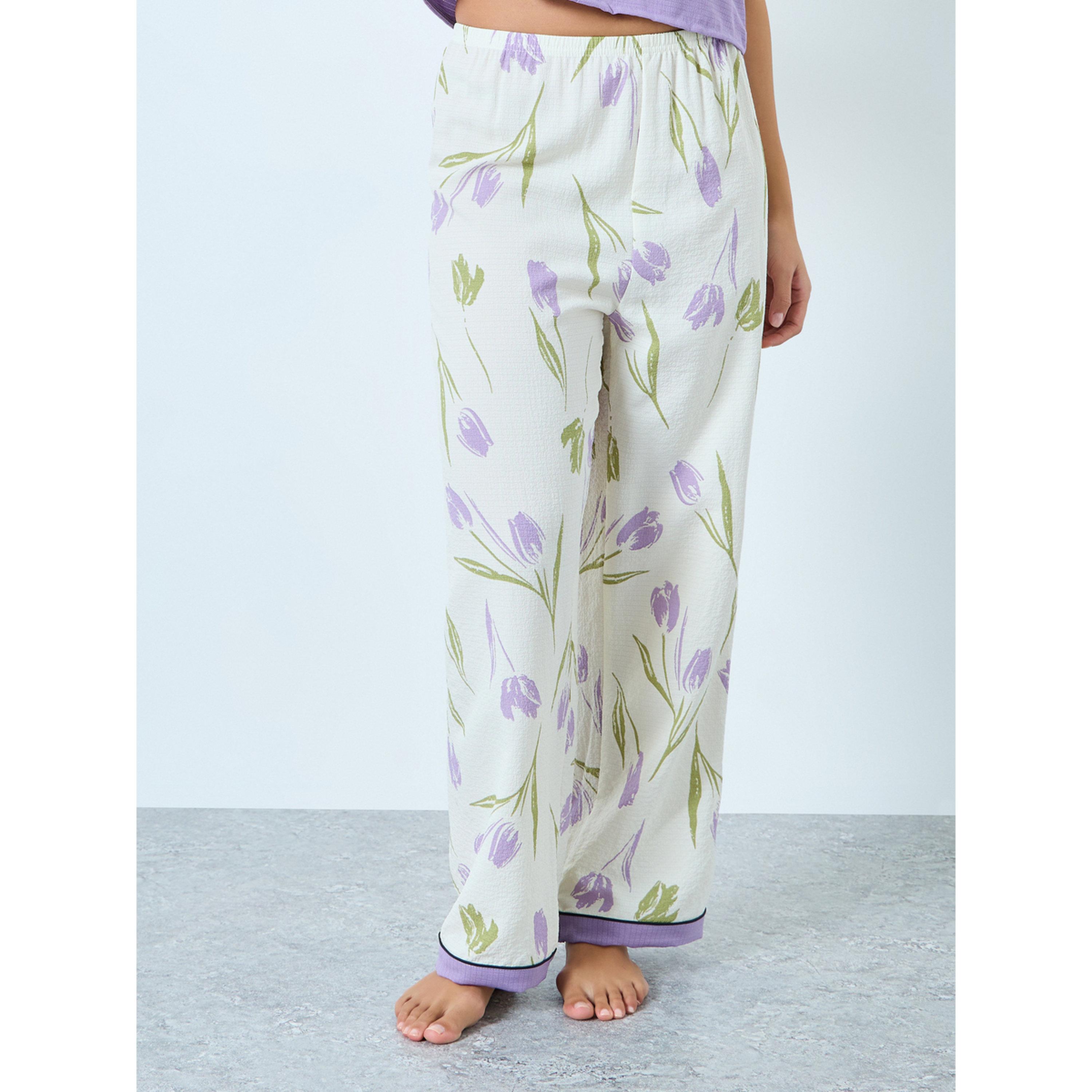 طقم بيجاما من بنطال بطبعة زهور وبلوزة كامي بتصميم بارز-women-clothing-nightwear-pyjamas-longsets-image-4