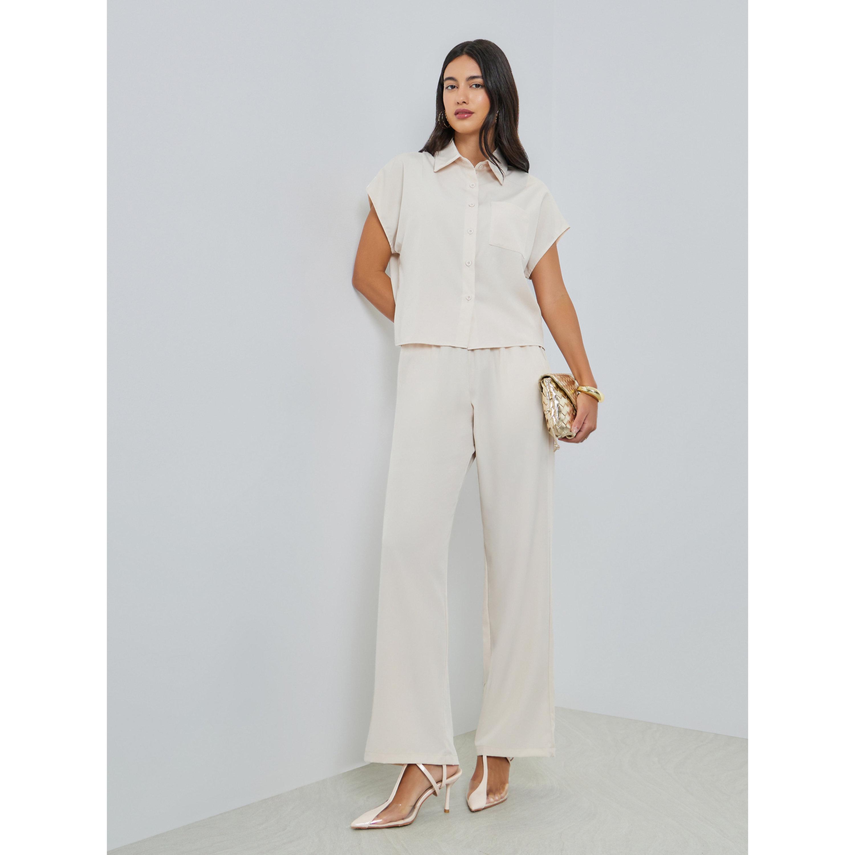 مجموعة من بنطال بأرجل واسعة وبلوزة بأكمام قصيرة-women-clothing-coordsets-image-3