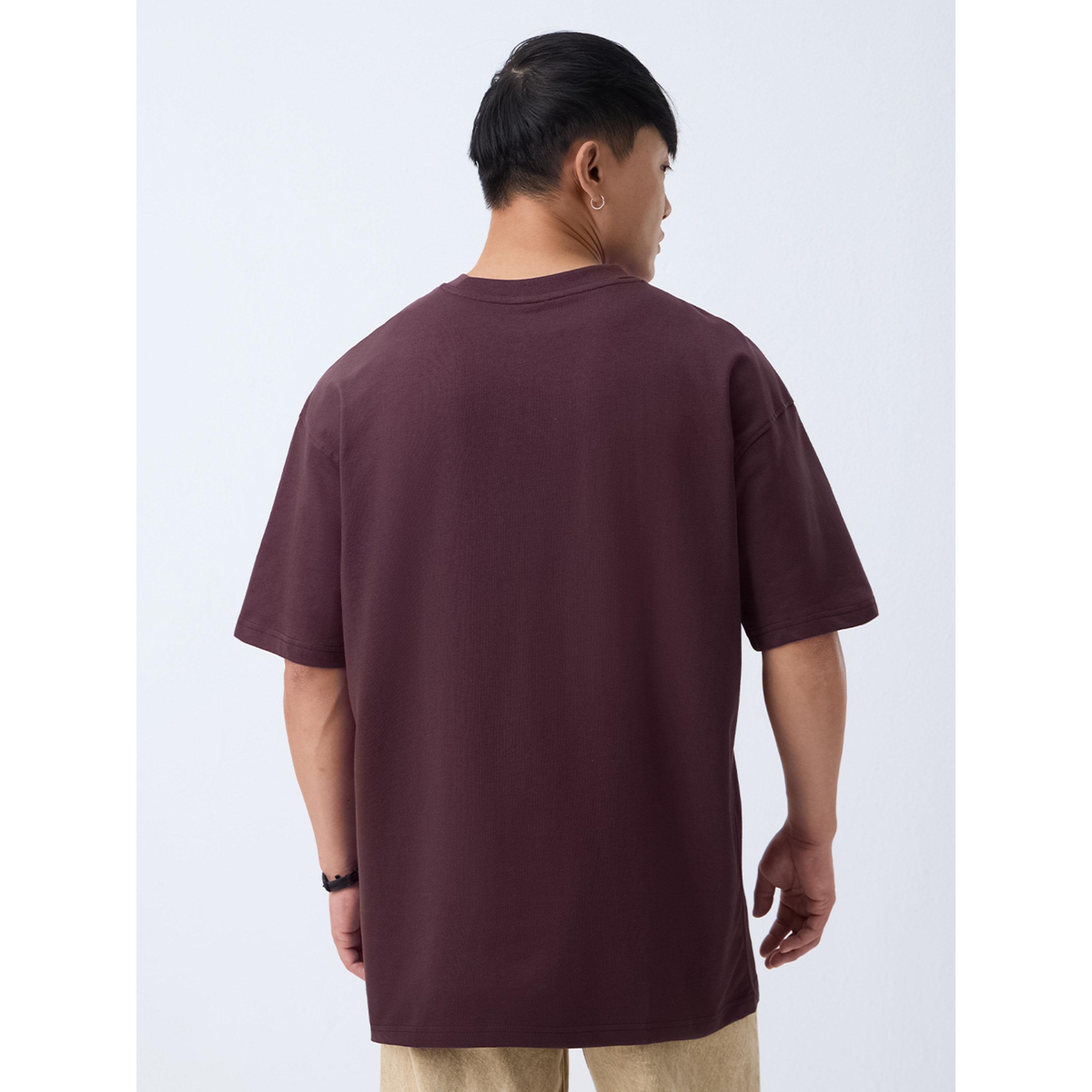 تيشيرت بقصة واسعة بتفاصيل شارة للرجال-men-clothing-tshirtsandpolos-tshirts-image-3