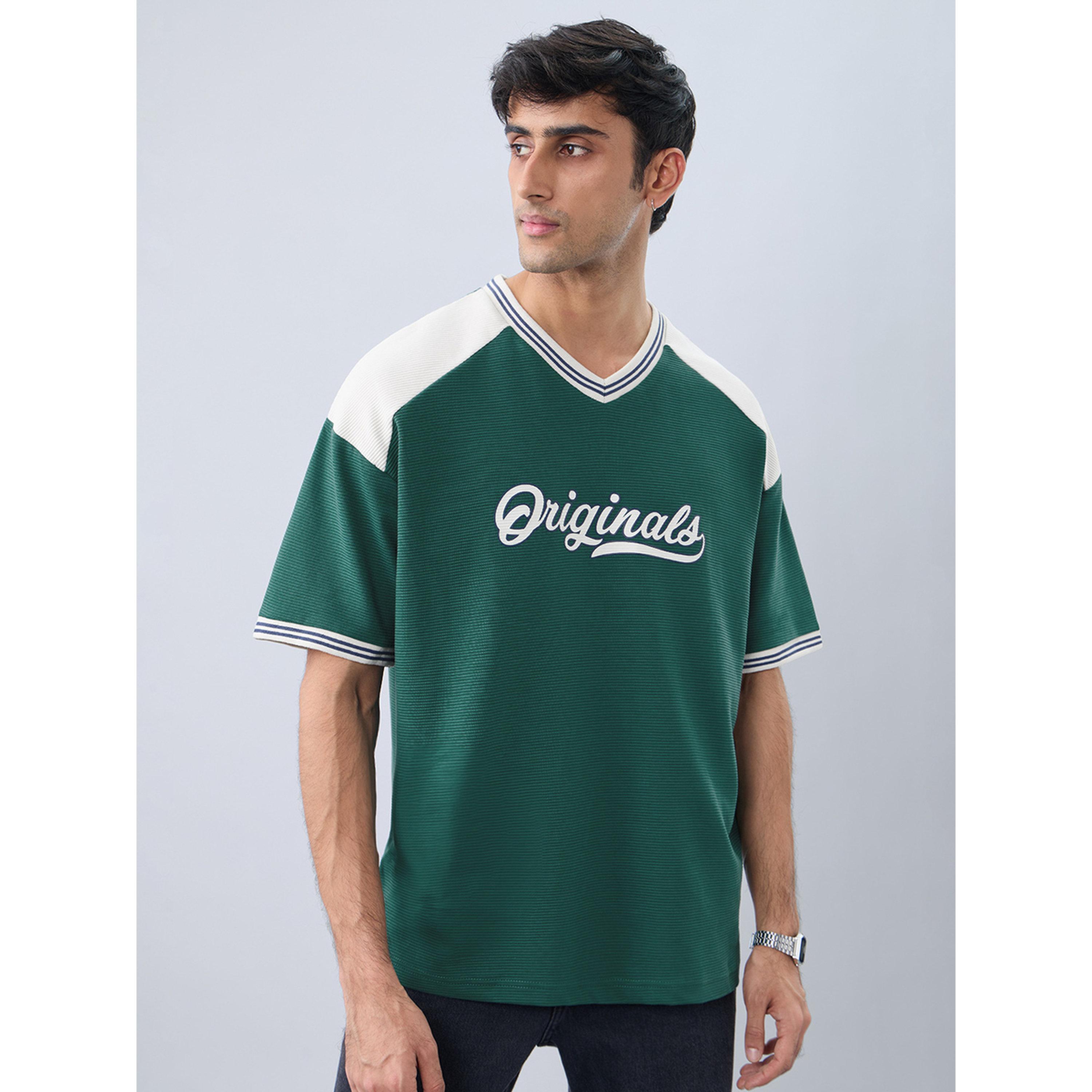 تيشيرت مضلع بقصة واسعة-men-clothing-tshirtsandpolos-tshirts-image-1