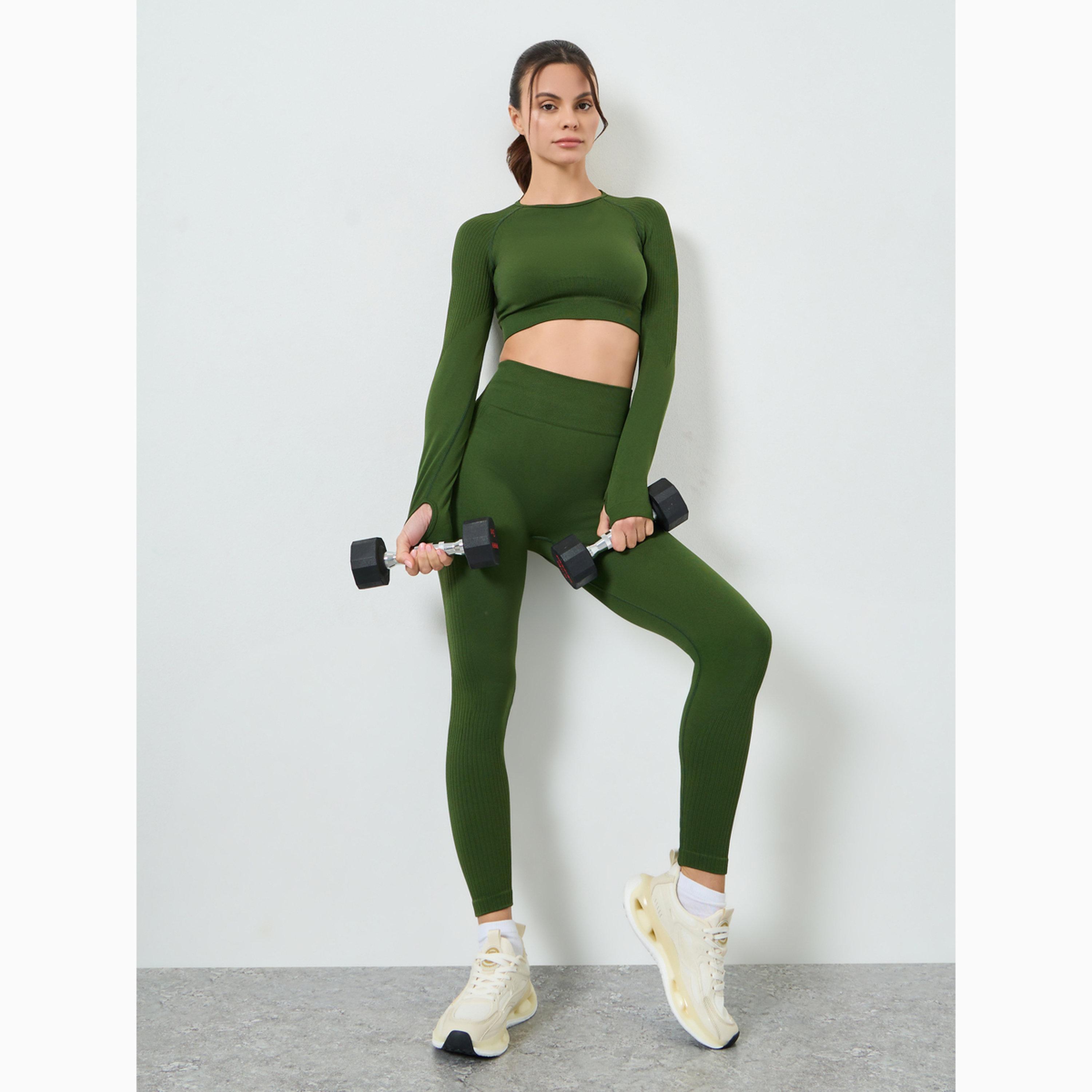 مجموعة من ليقنز وبلوزة قصيرة جاكار بتفاصيل فتحة إبهام-women-clothing-sportswearandactivewear-trackpantsandtracksuits-image-1