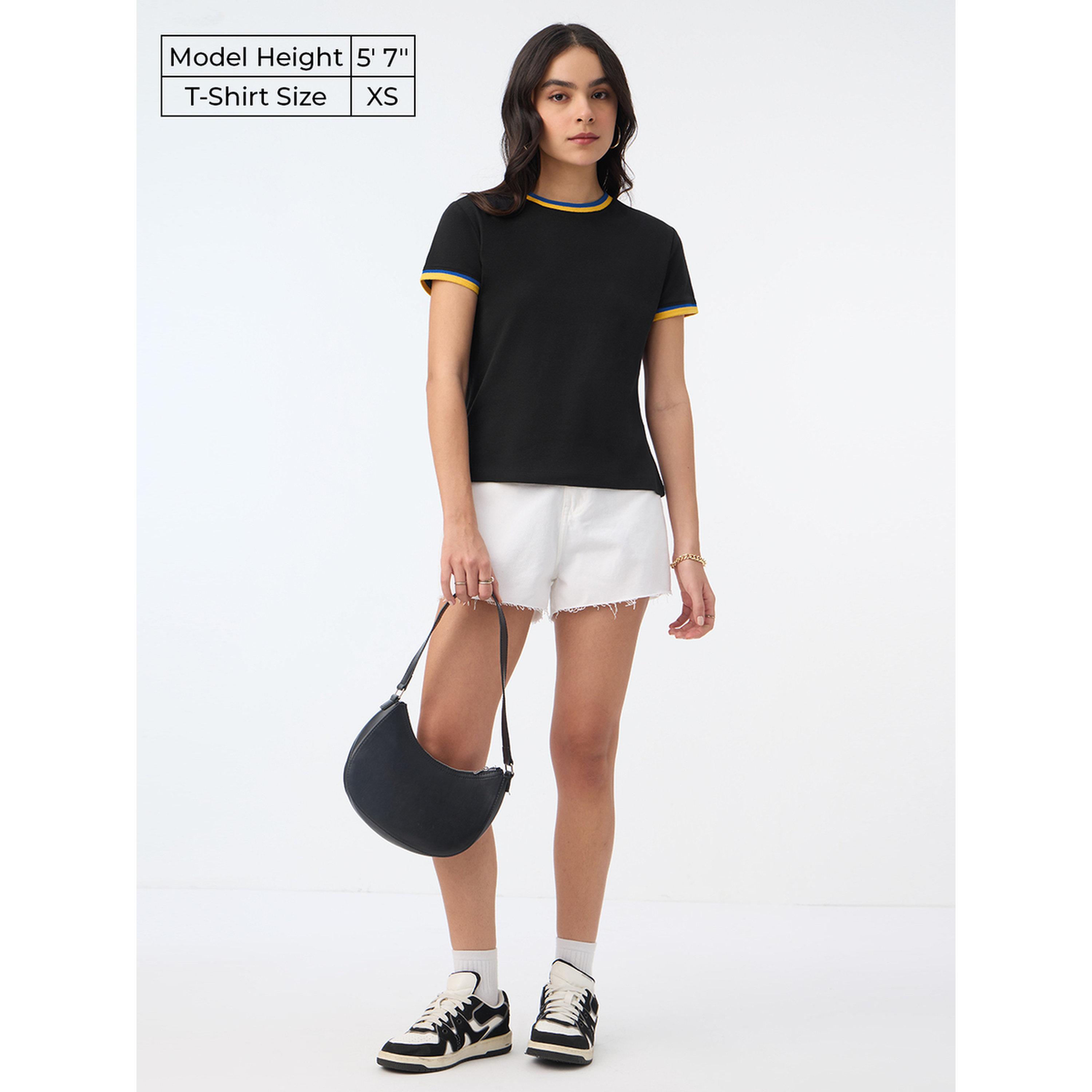 تيشيرت بياقة دائرية وحواف متباينة-women-clothing-tshirts-image-2