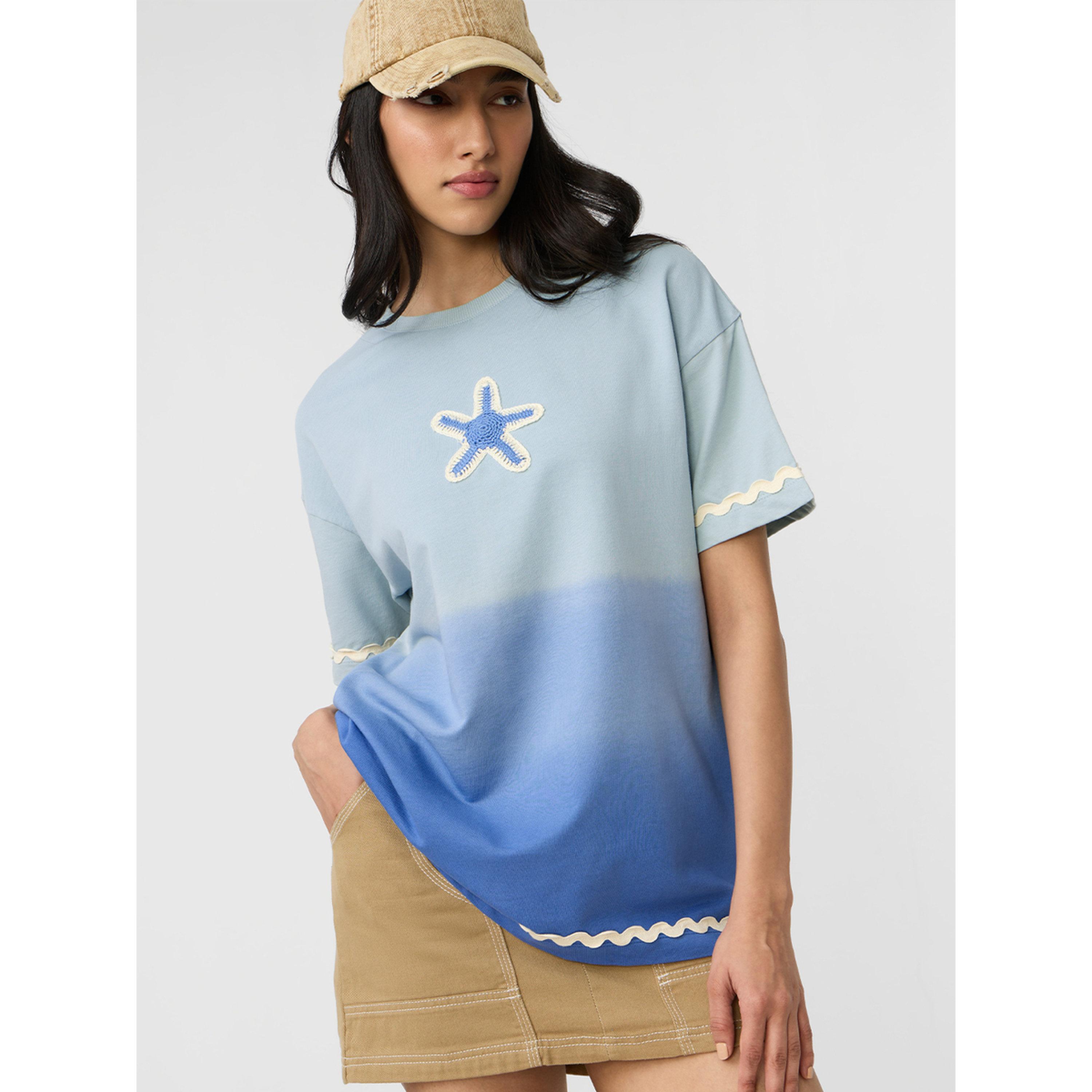 تيشيرت بمظهر أومبري وقصة واسعة-women-clothing-tshirts-image-5