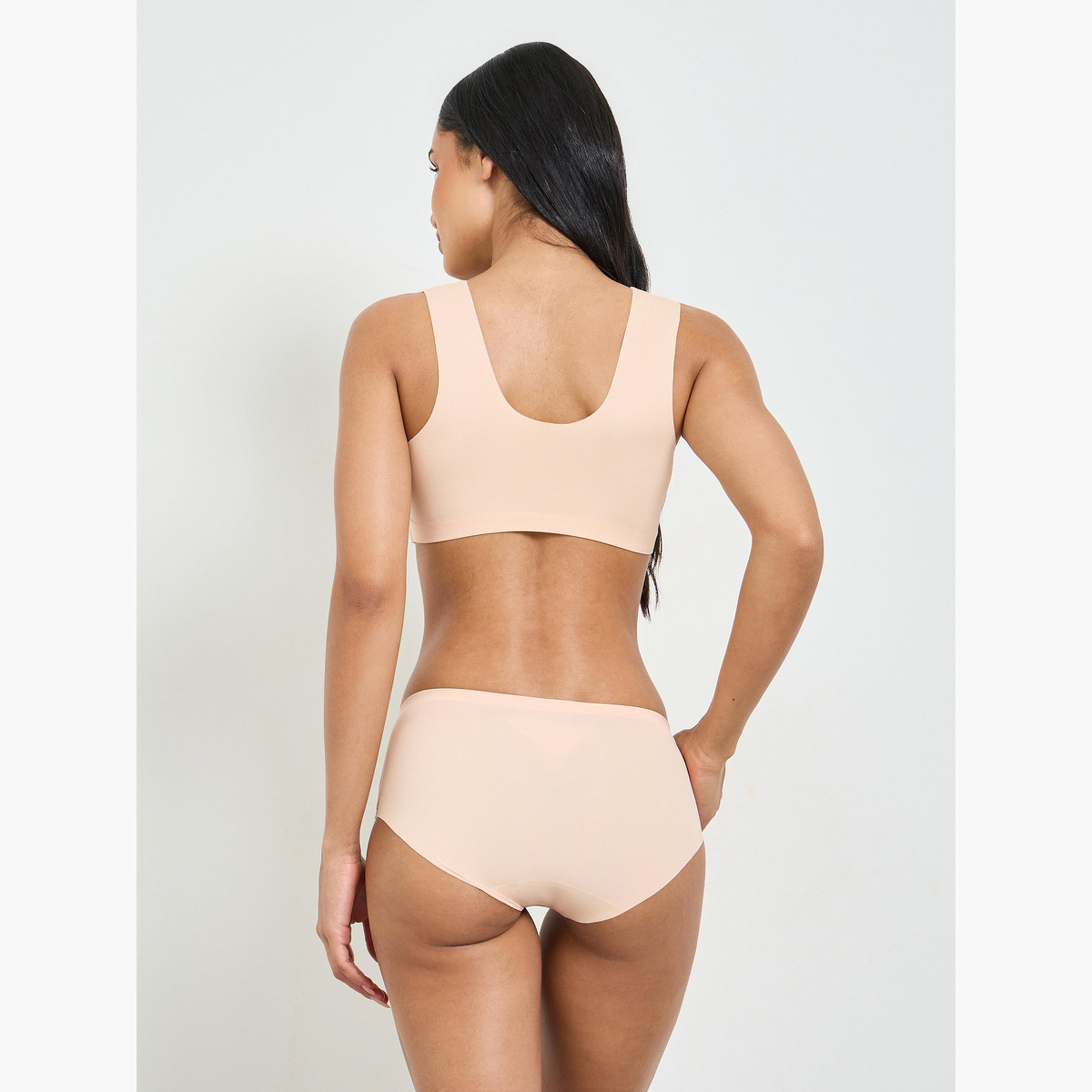 طقم من كلوت ميدي وصدرية مبطنة بدون أسلاك بتفاصيل دانتيل-women-clothing-lingerie-lingeriesets-image-3