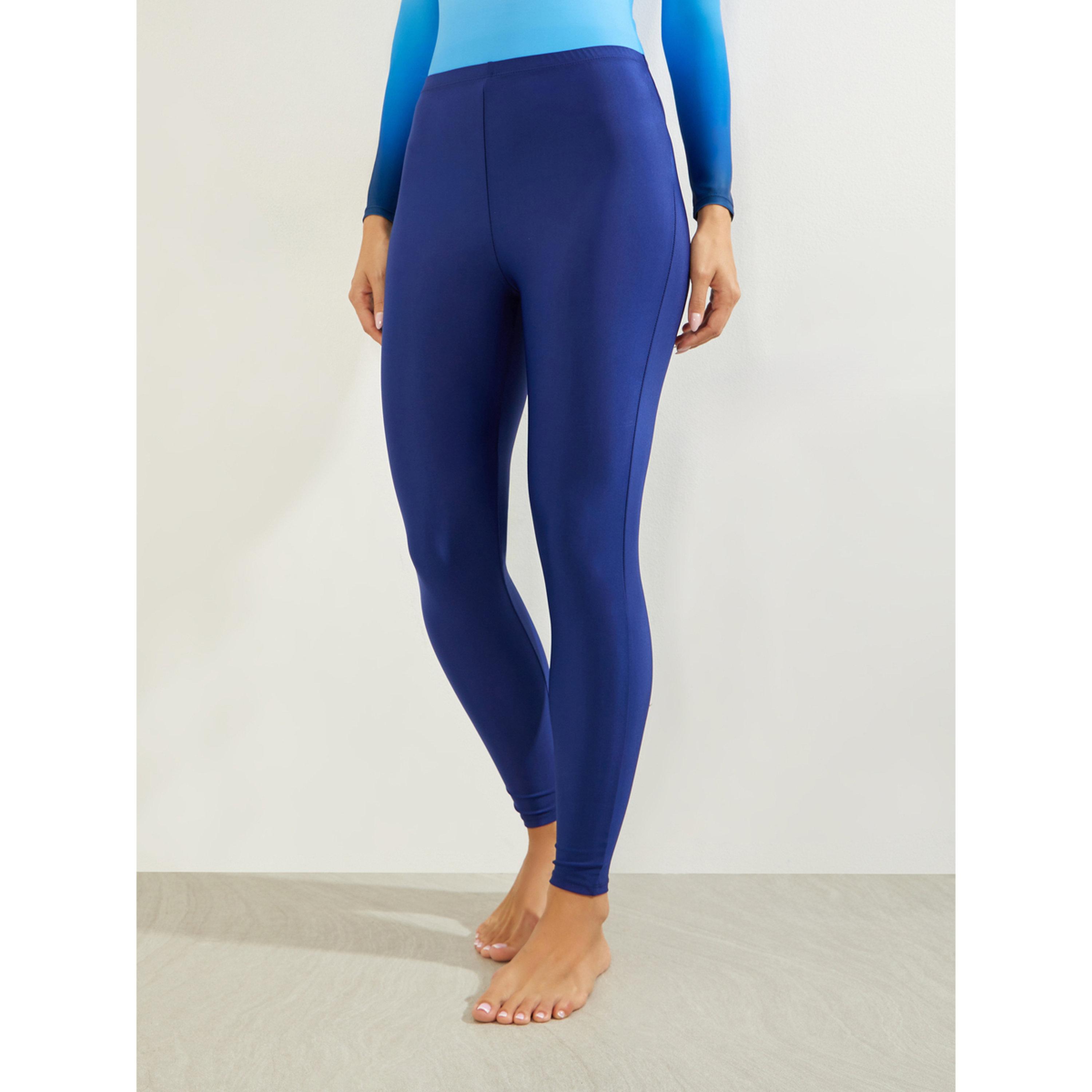 طقم بوركيني 3 قطع من تنورة بنمط لف وليقنز مع بدلة سباحة بنمط أومبري-women-clothing-swimandbeach-swim-burkinis-image-4