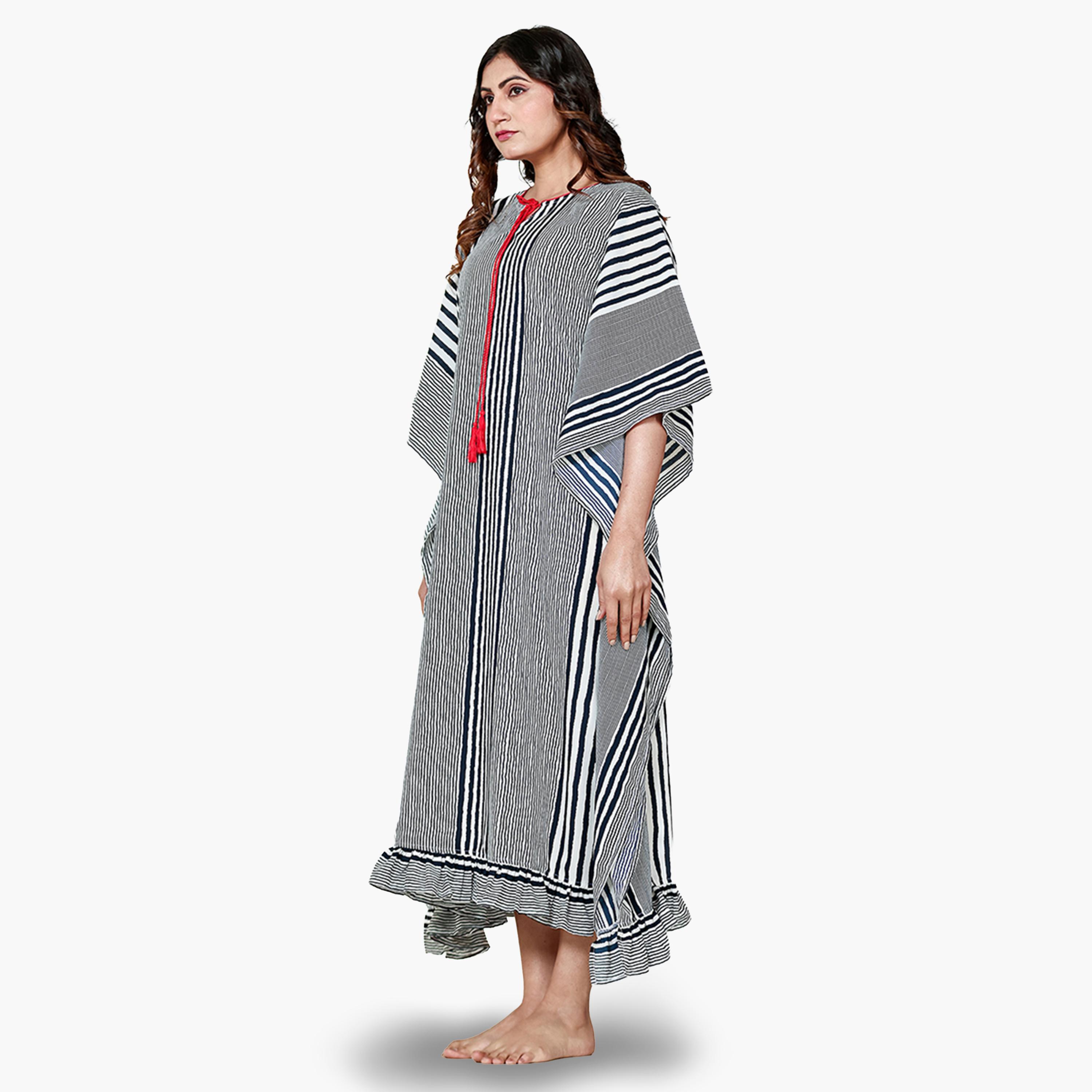قميص نوم قفطان بأكمام 3/4 وتفاصيل مخططة-women-clothing-nightwear-nighties-image-3