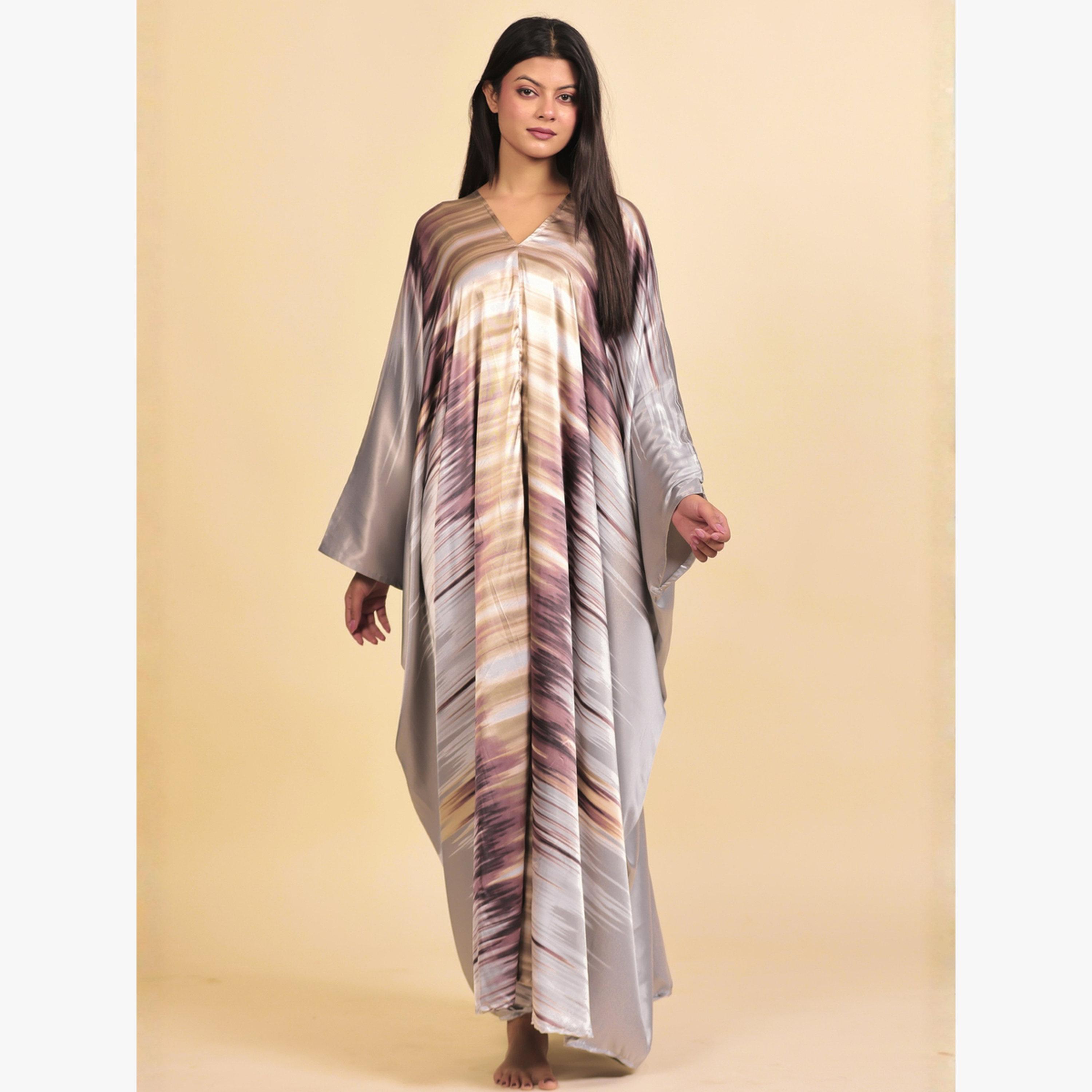 قفطان نوم ستان أنيق لامع بمقاس موحد-women-clothing-nightwear-nighties-image-1