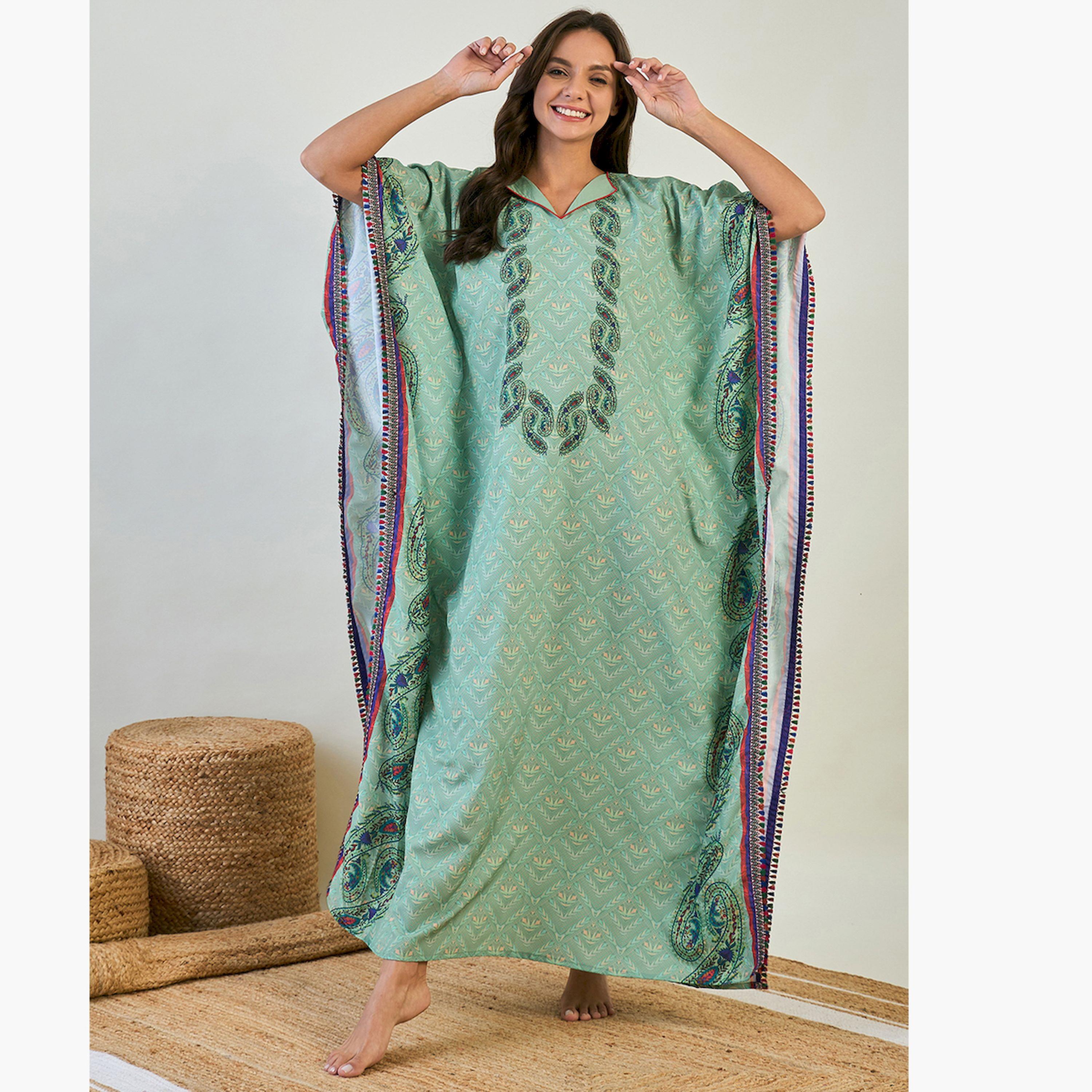 قميص نوم قفطان أخضر بنقشة البايزلي وأكمام 3/4-women-clothing-nightwear-nighties-image-1