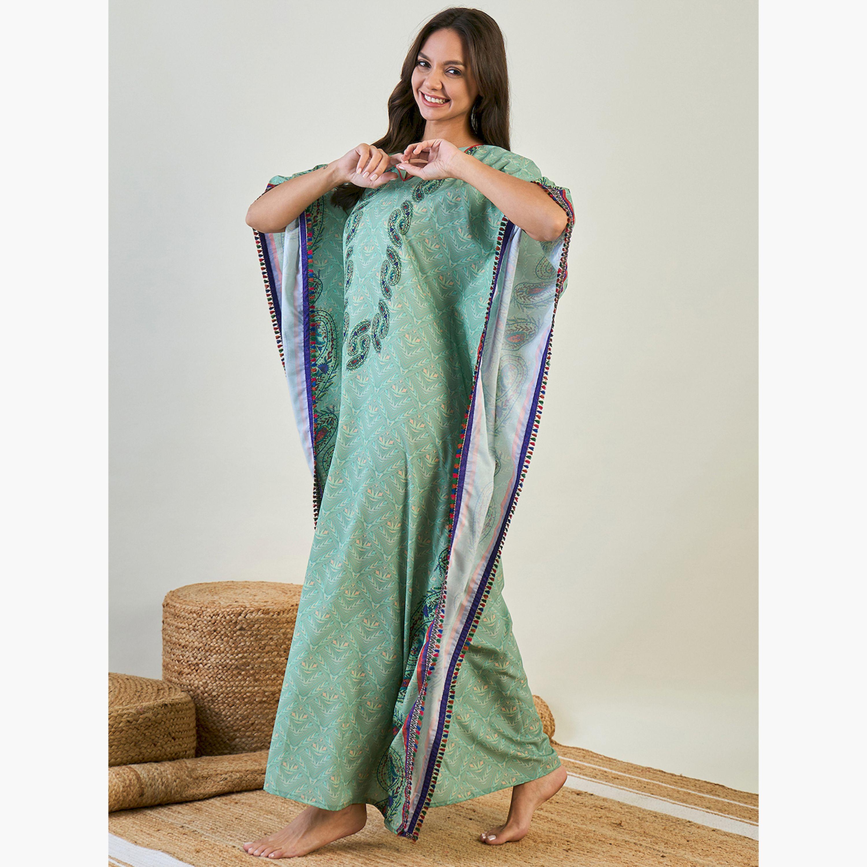 قميص نوم قفطان أخضر بنقشة البايزلي وأكمام 3/4-women-clothing-nightwear-nighties-image-3