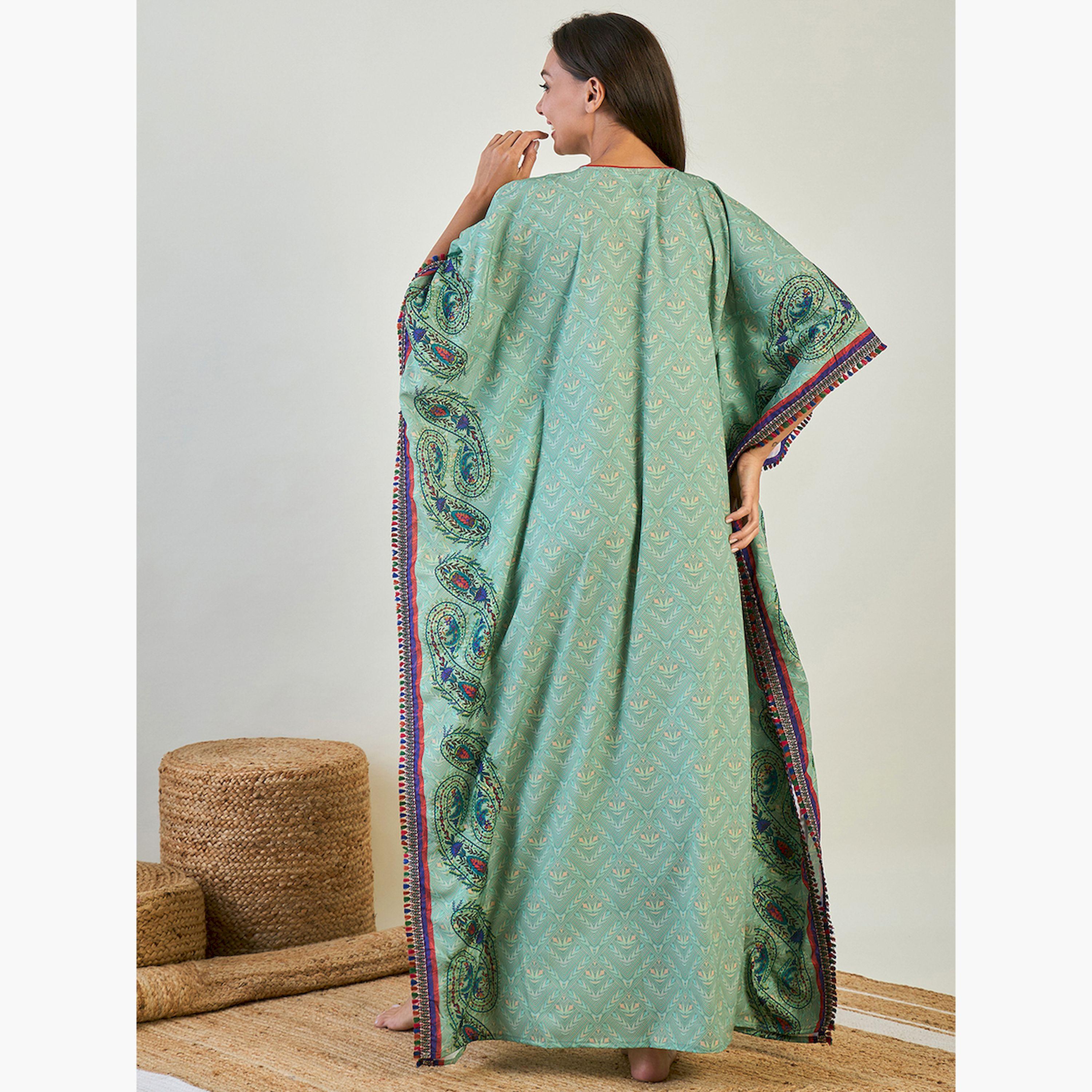 قميص نوم قفطان أخضر بنقشة البايزلي وأكمام 3/4-women-clothing-nightwear-nighties-image-4
