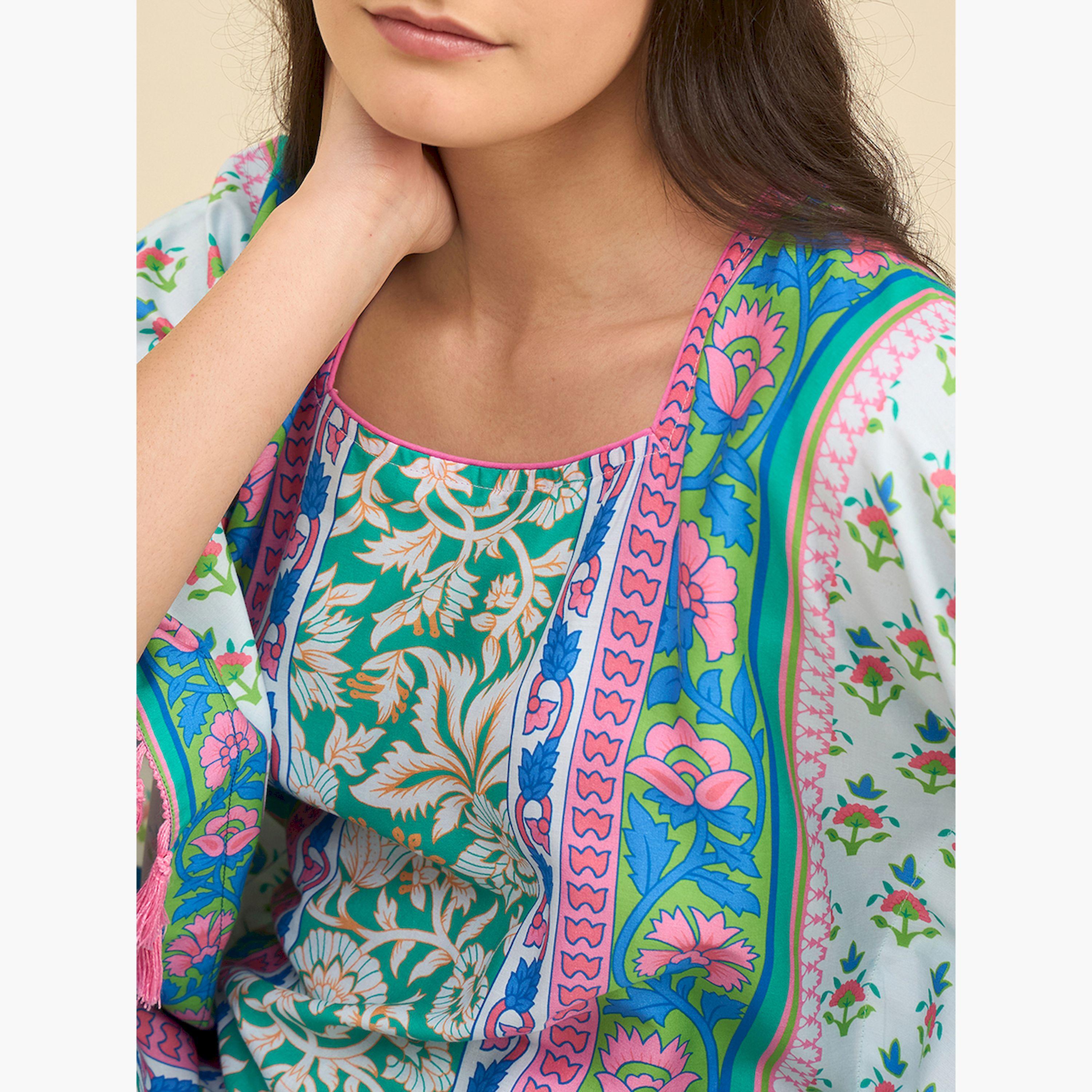 قميص نوم قفطان متعدد الألوان بنقشة الزهور وشرابات-women-clothing-nightwear-nighties-image-5