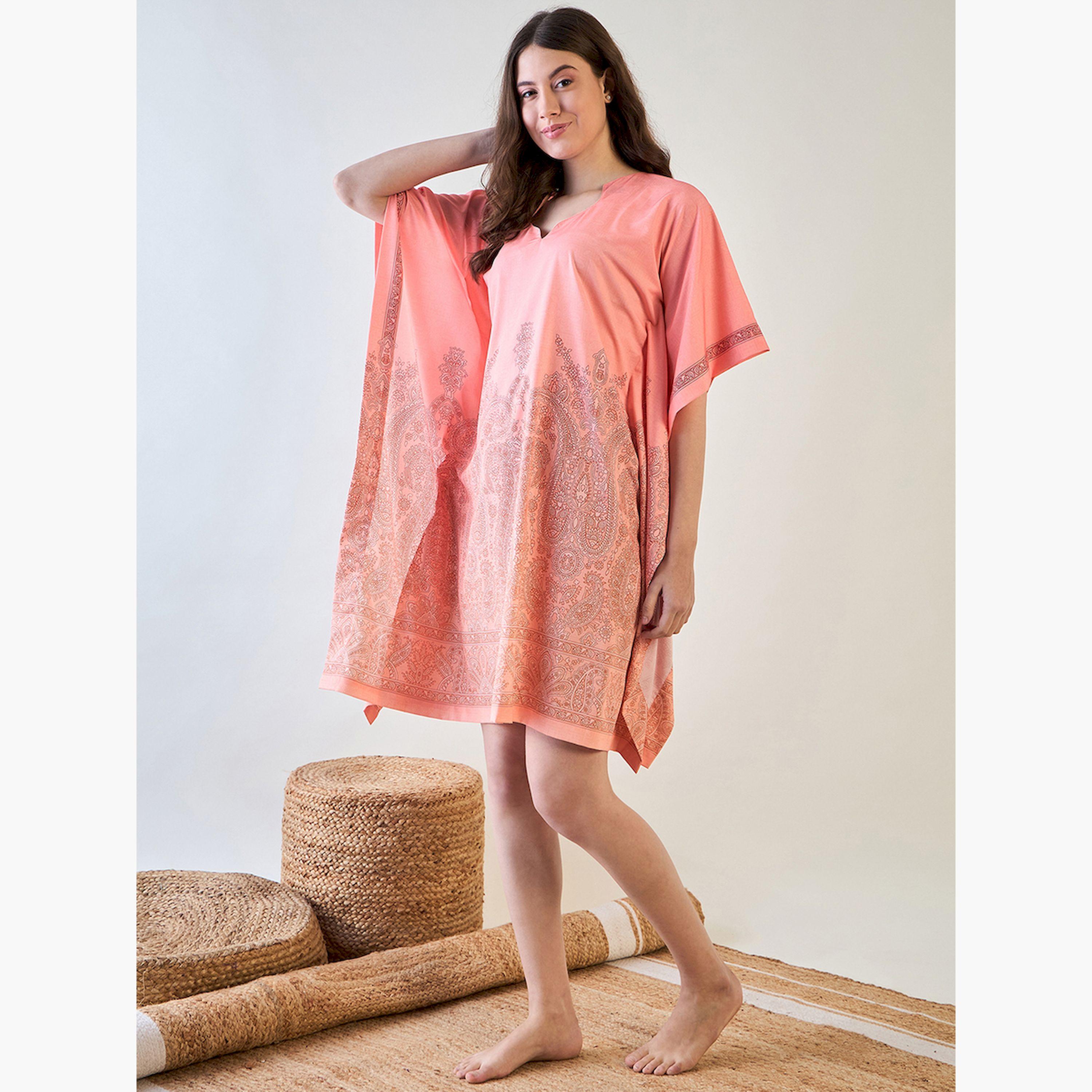 قميص نوم قفطان ميني خوخي بنقشة البايزلي-women-clothing-nightwear-nighties-image-3