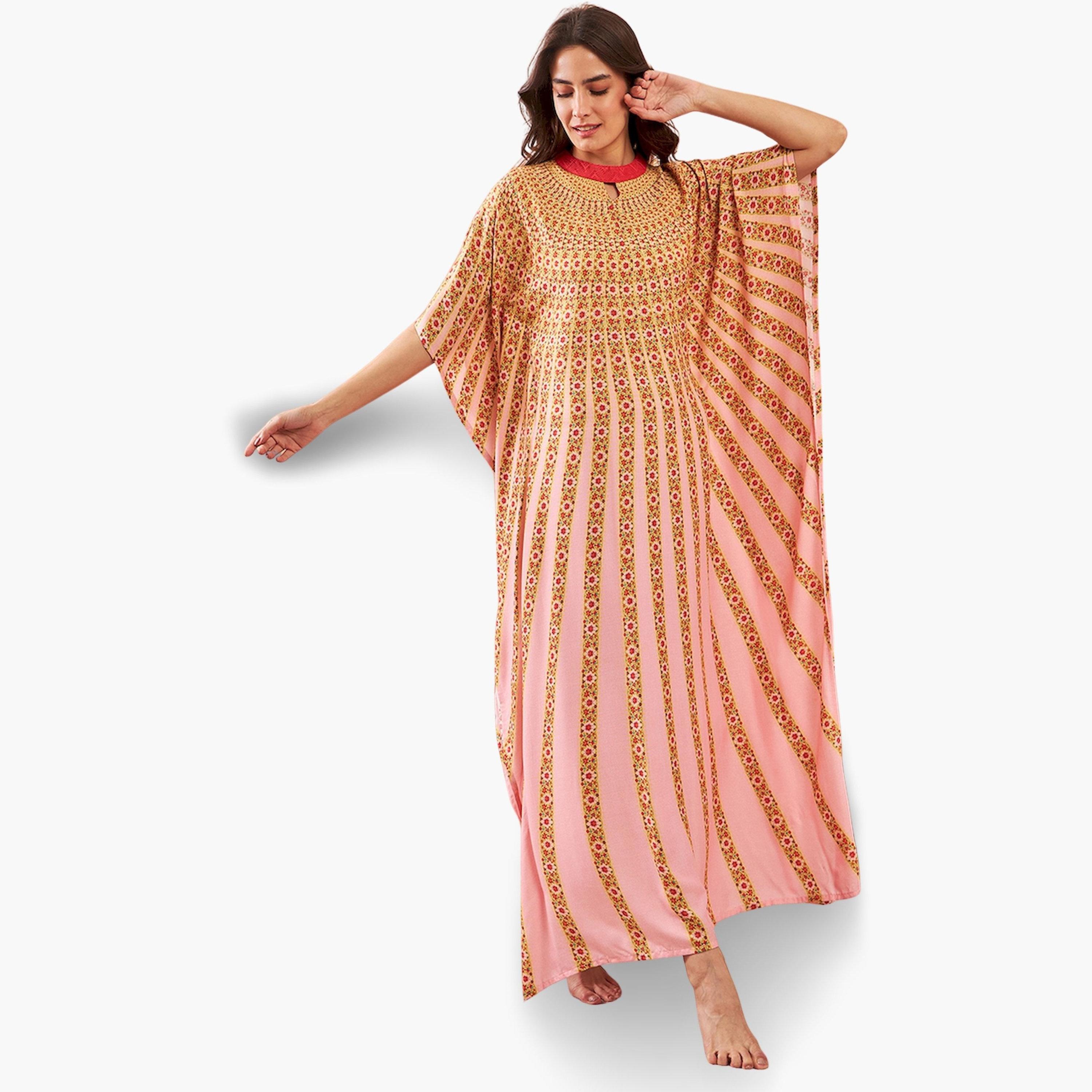 قميص نوم قفطان وردي بنقشة الزهور وأكمام 3/4-women-clothing-nightwear-nighties-image-1