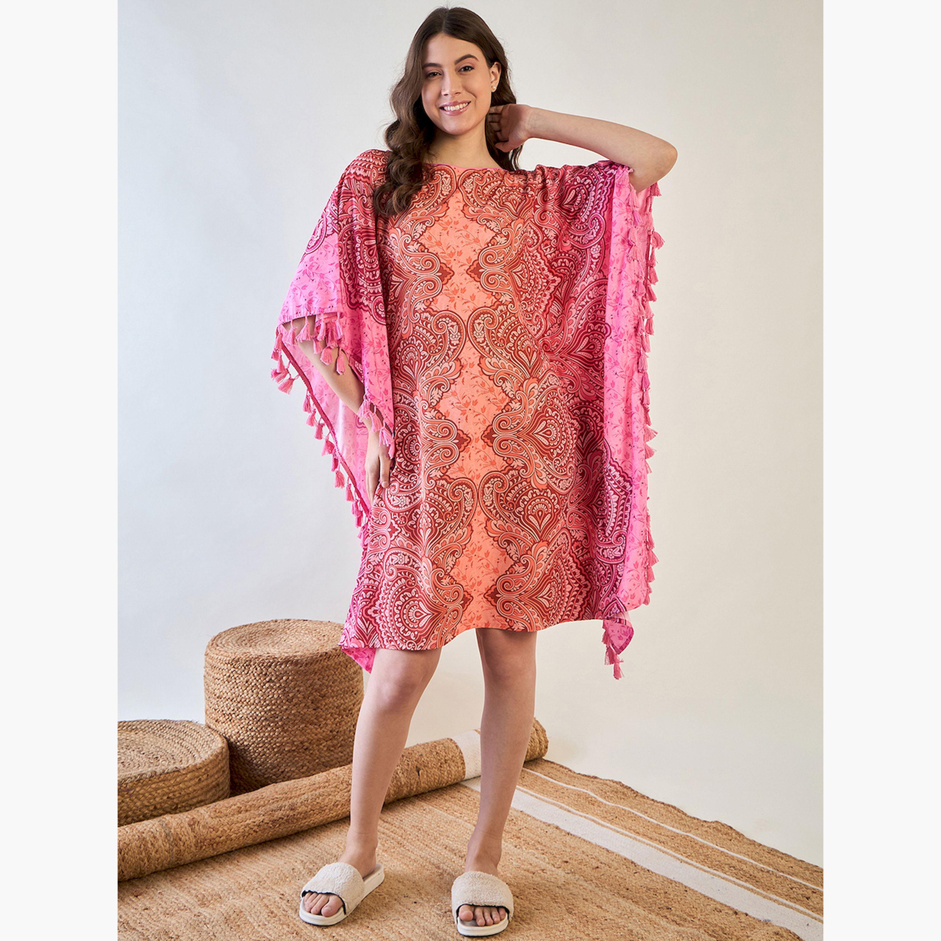 قميص نوم قفطان كريب وردي بنقشة البايزلي والشرابات-women-clothing-nightwear-nighties-image-3