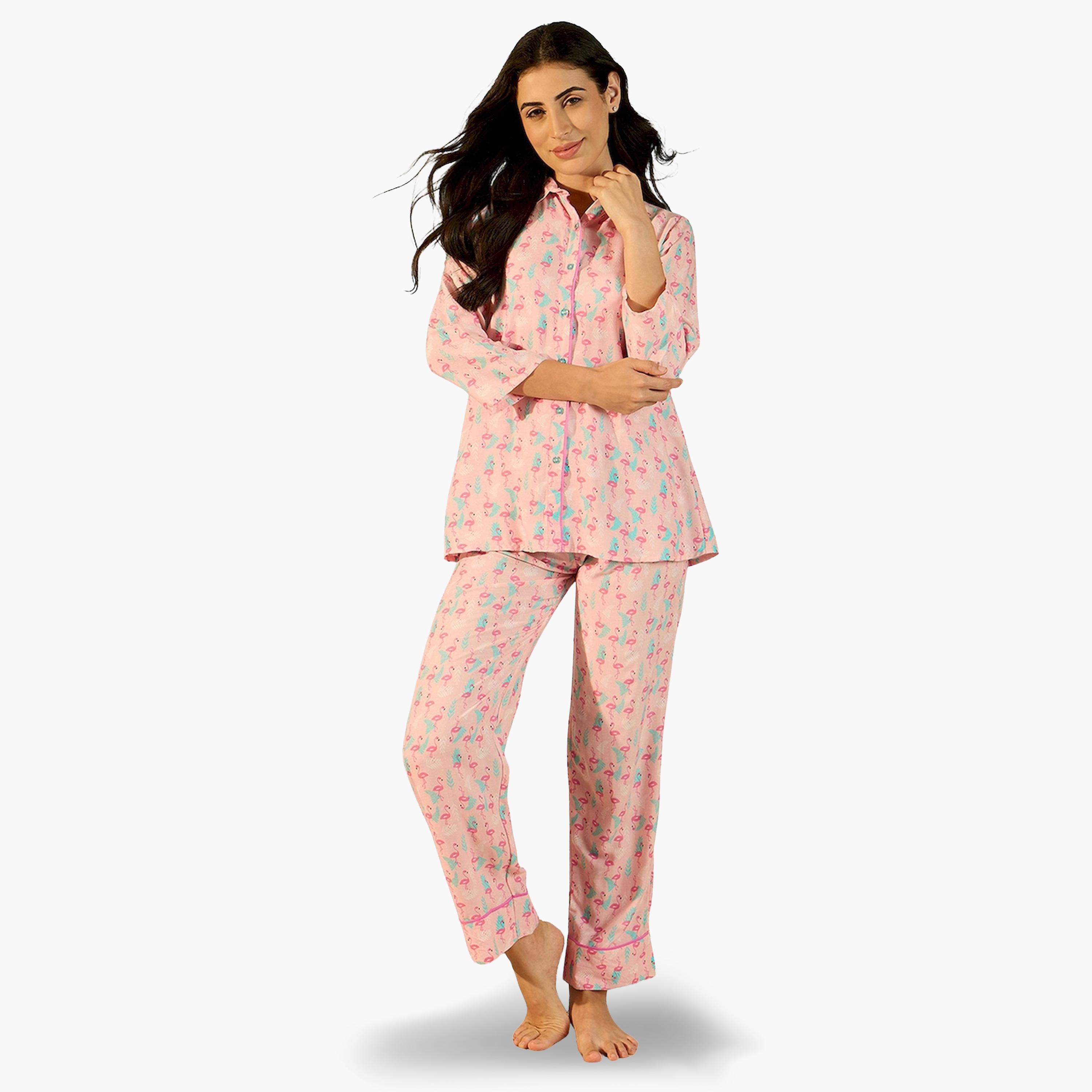طقم بيجاما من بنطال وبلوزة قطن بطبعة فلامنجو-women-clothing-nightwear-pyjamas-longsets-image-1