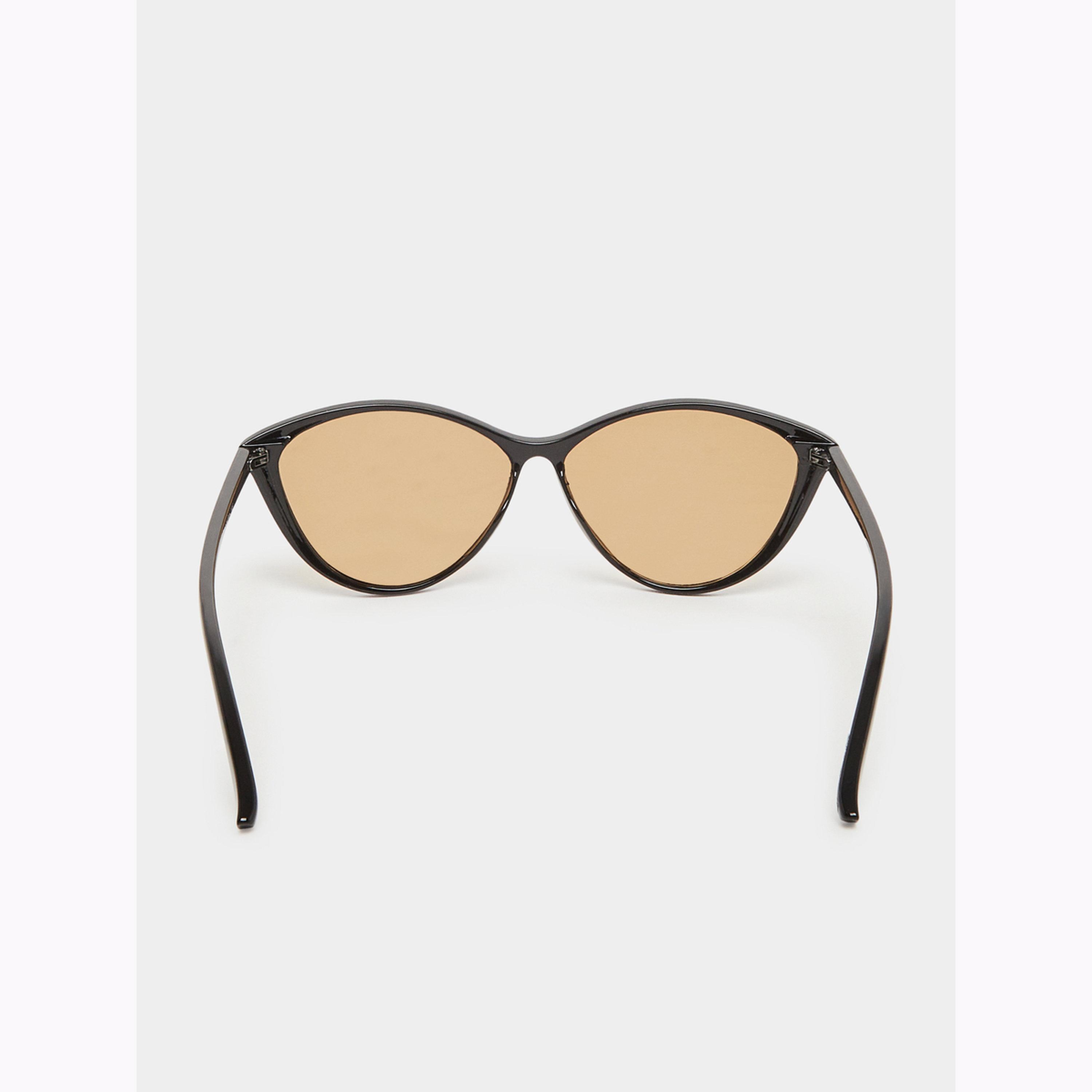 Styli Brown Cat Eye Gradient Sunglasses-women-sunglasses-image-4