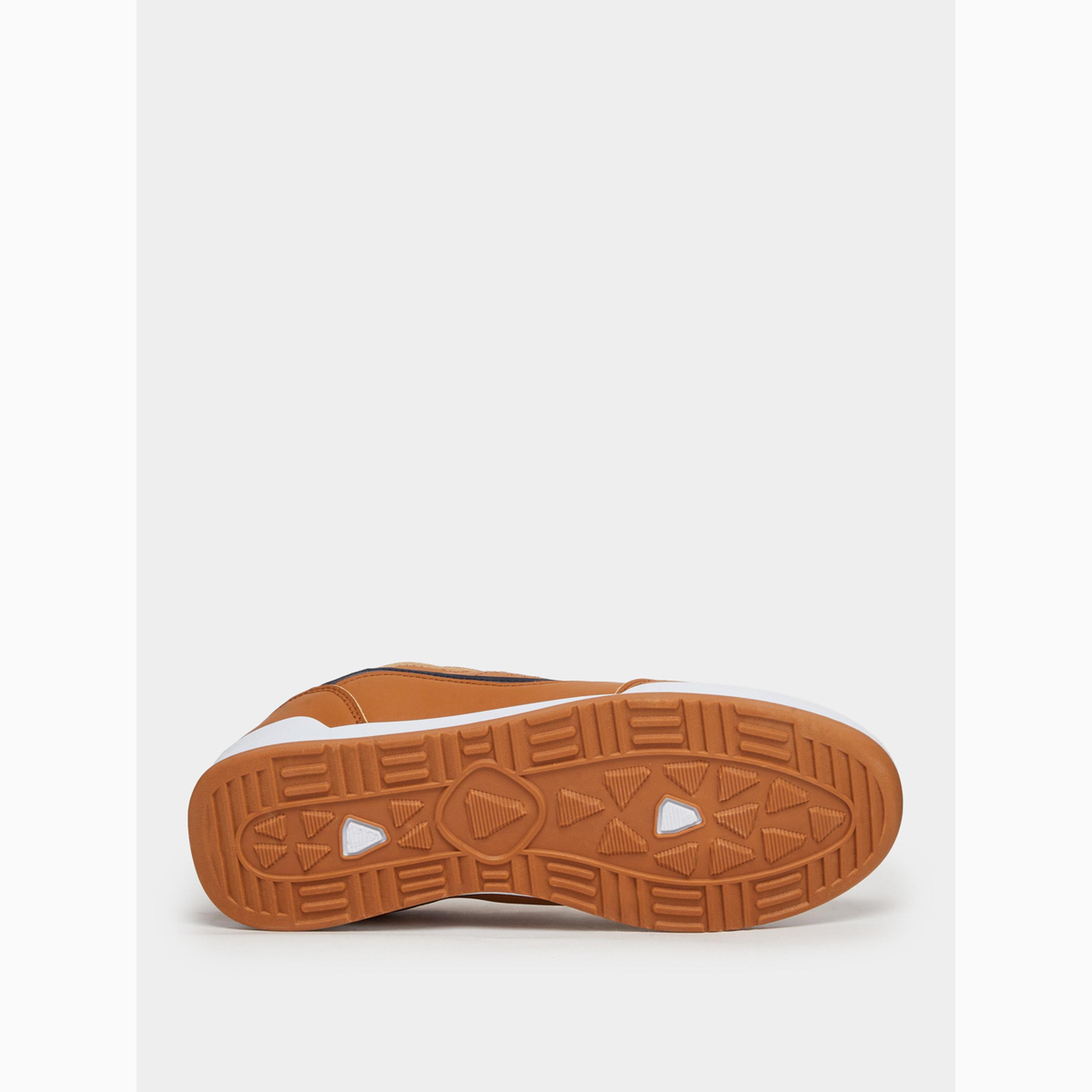 حذاء سنيكرز بأربطة وتصميم بألواح-men-shoes-sneakers-image-6