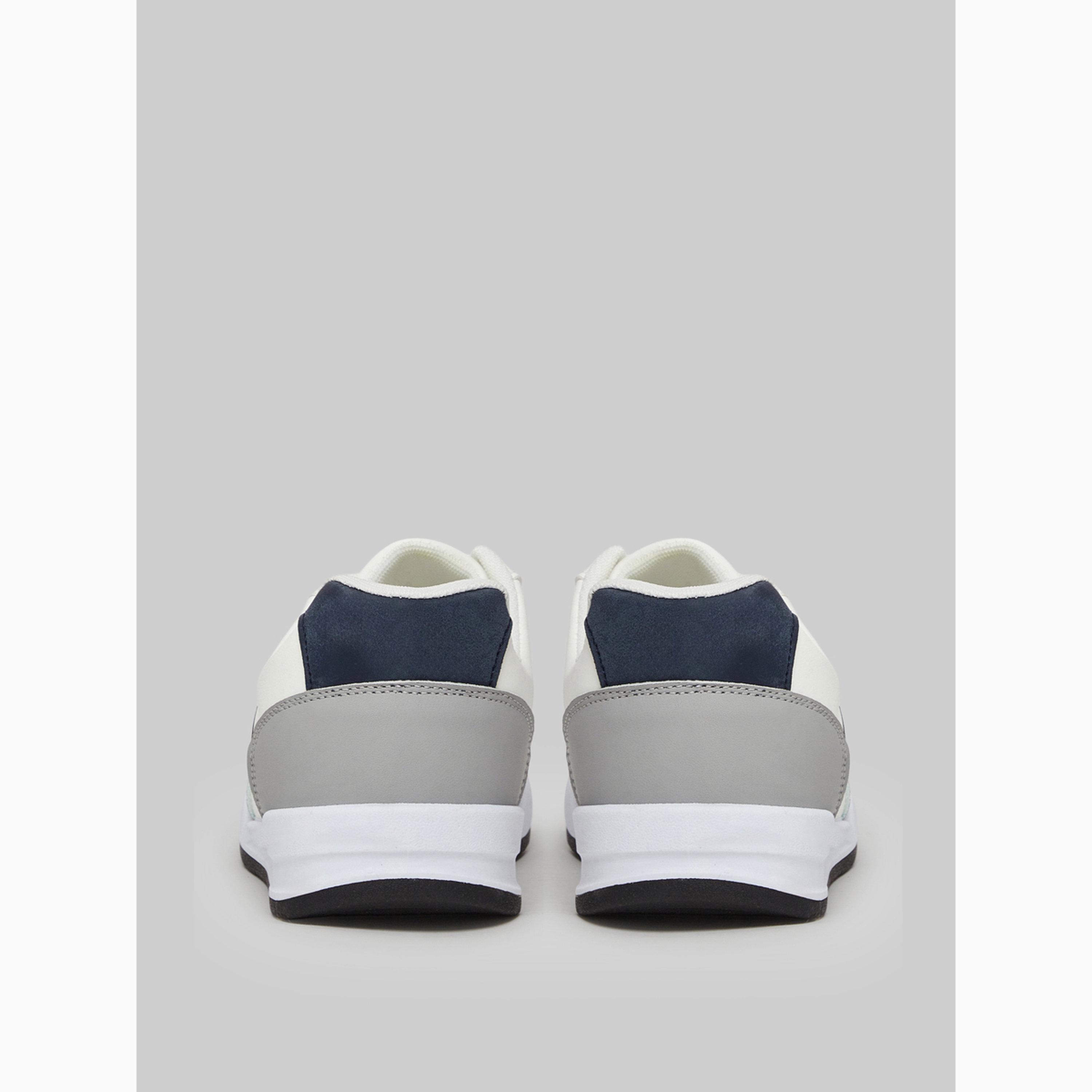 Styli Men Off White Contrast Detail Sneakers-men-shoes-sneakers-image-4