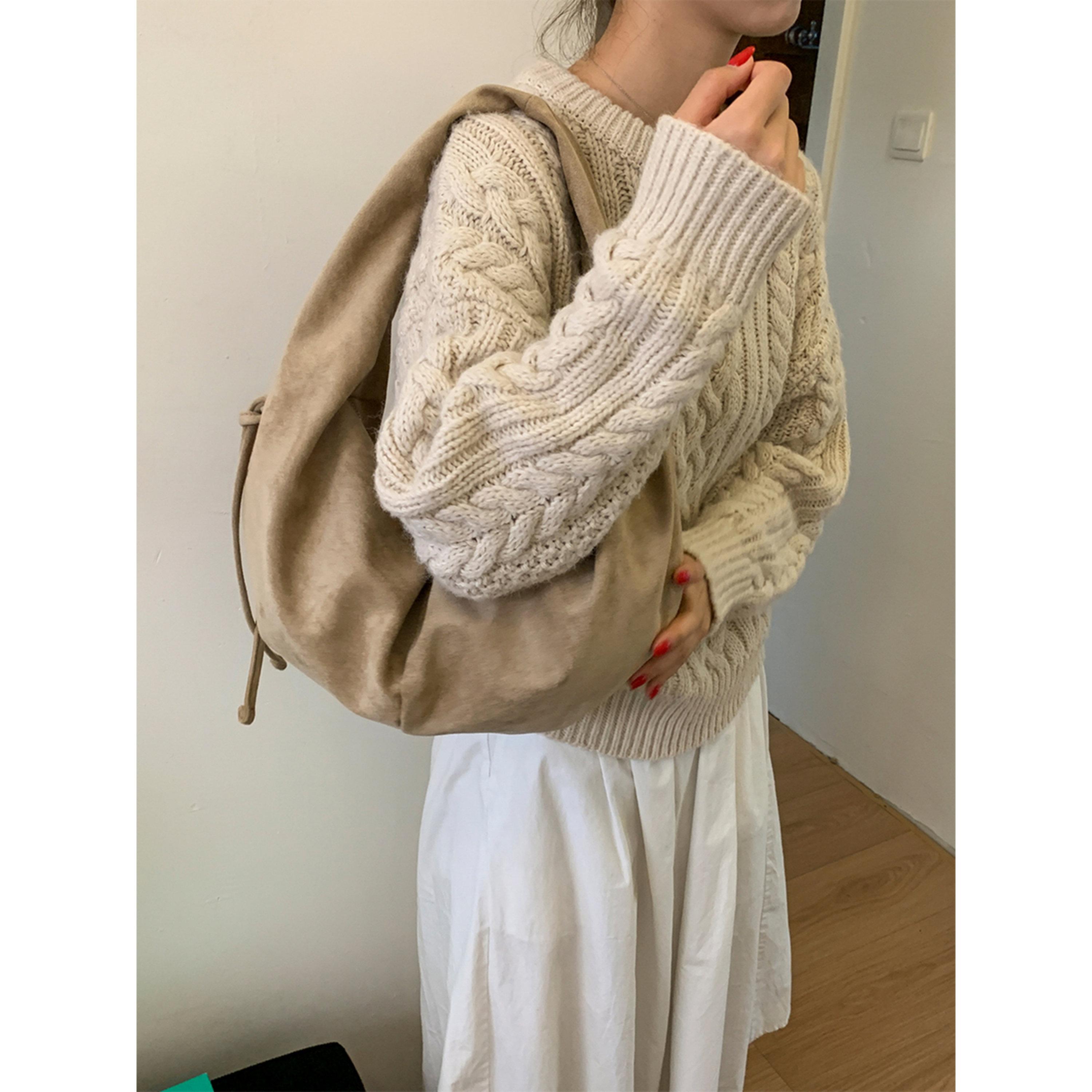شنطة هوبو بجلد سويدي-women-bagsandwallets-handbags-image-2