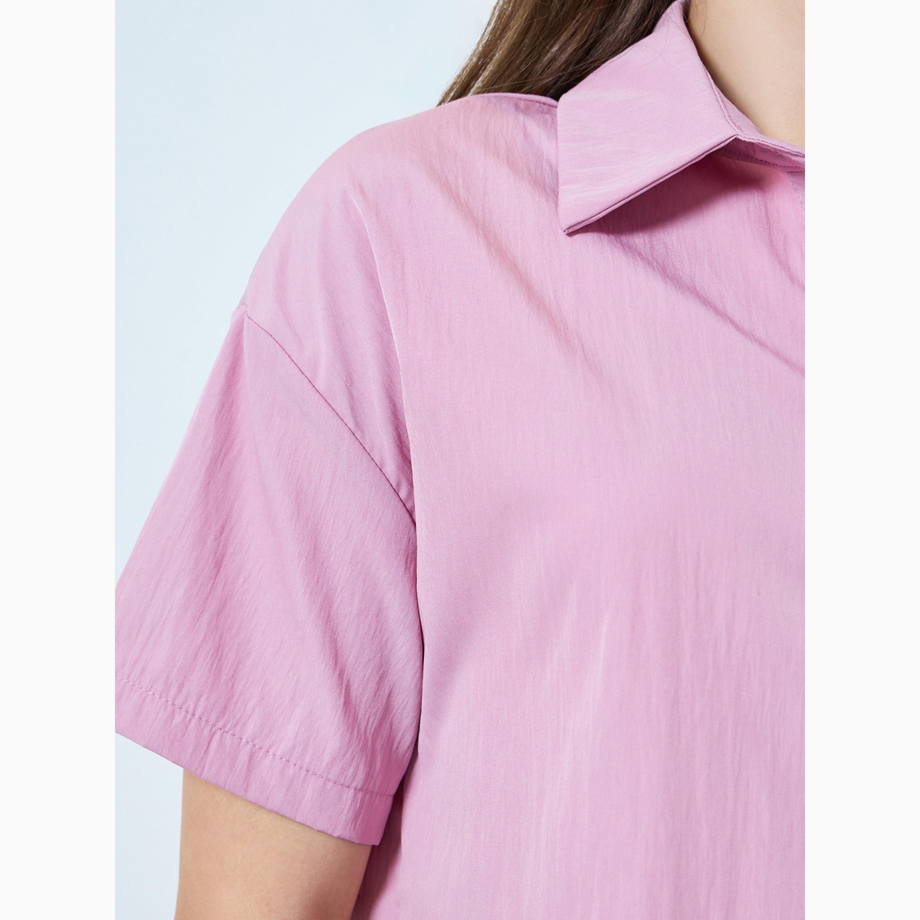 طقم منسق من بنطال بأرجل واسعة وحزام وبلوزة بأكمام قصيرة-women-clothing-coordsets-image-3