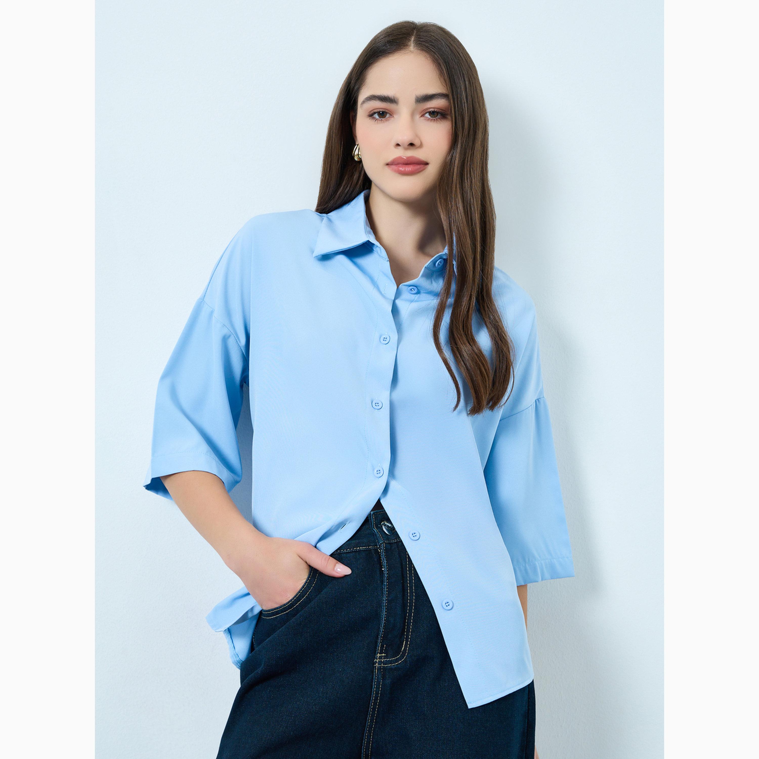 قميص أزرق سادة بأكمام 3/4 وقصة واسعة-women-clothing-shirtsandblouses-shirts-image-1
