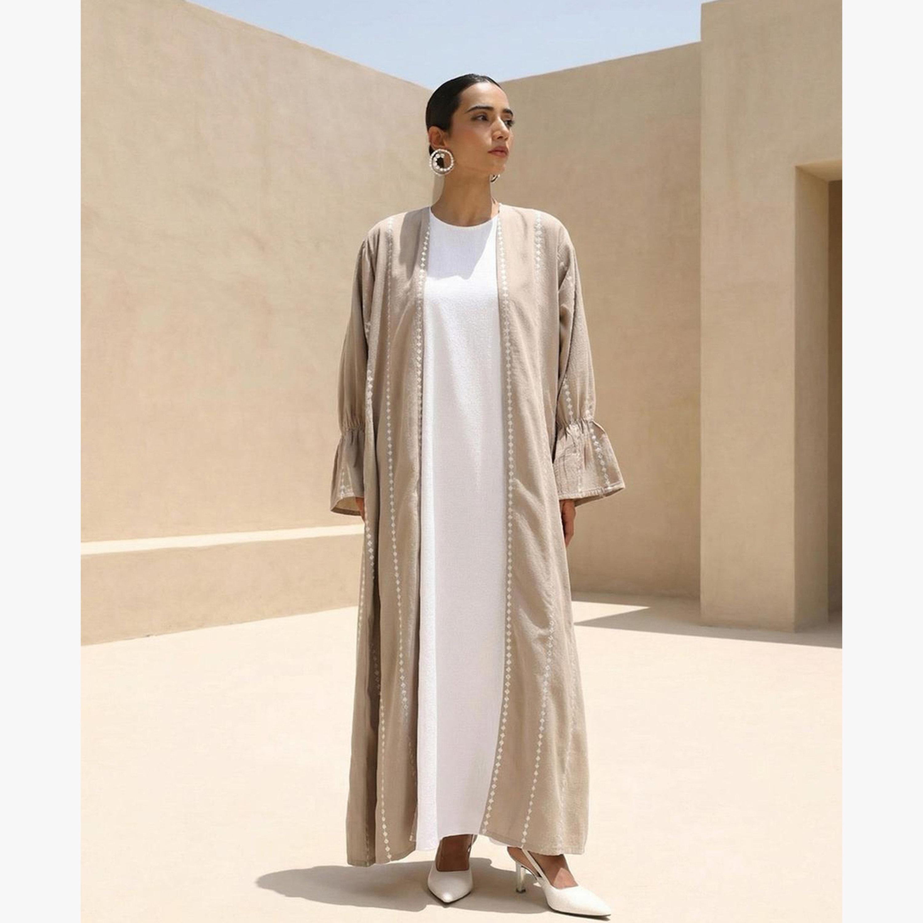 Ishin X Styli Beige Crinkled Cotton Relaxed Abaya with Hijab-women-arabicclothing-headscarf-hijab-image-1