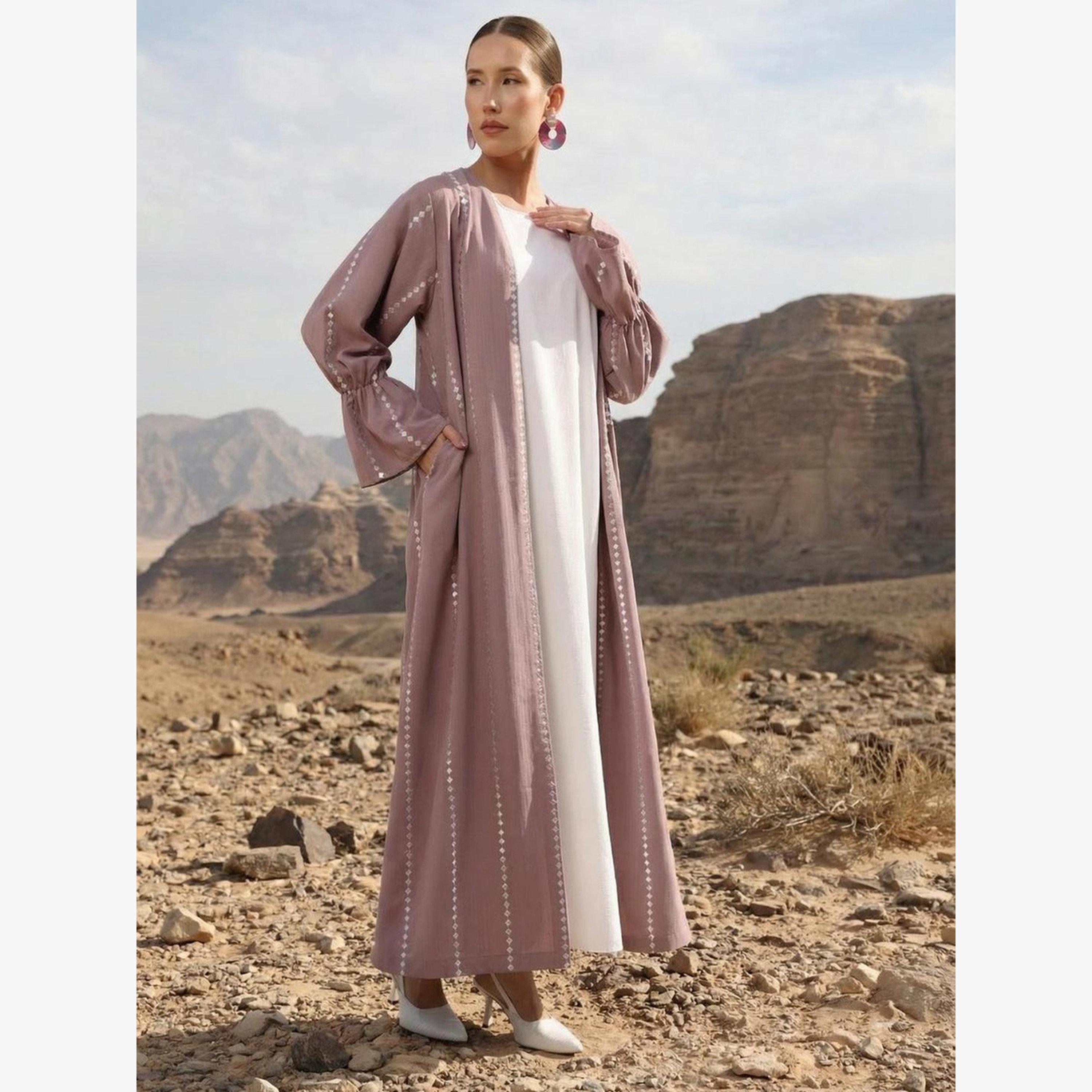 عباية قطن بقصة مريحة وتفاصيل مُجعدة مع حجاب-women-arabicclothing-headscarf-hijab-image-1