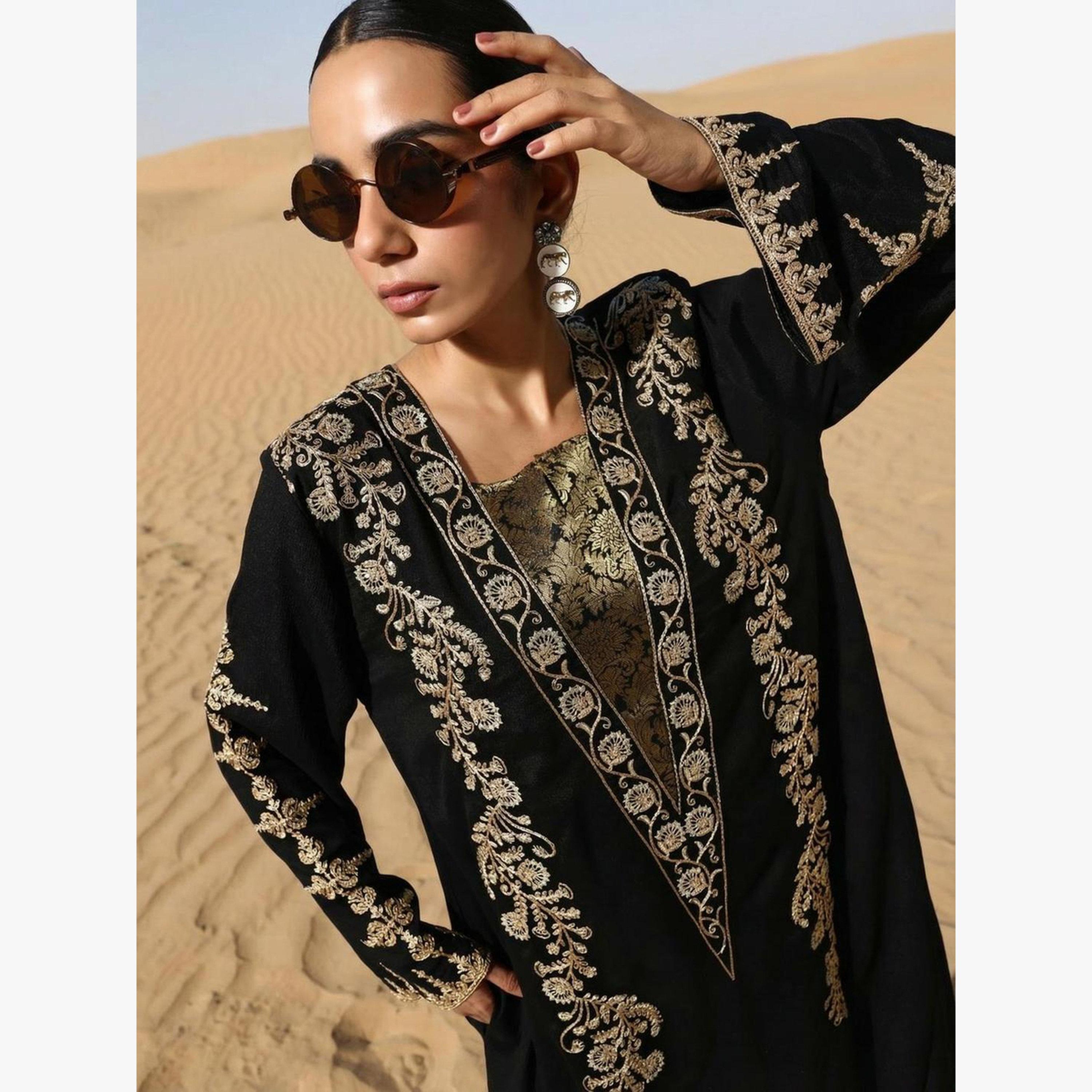 عباية بقصة مريحة وتفاصيل مُطرّزة-women-arabicclothing-abayas-image-6