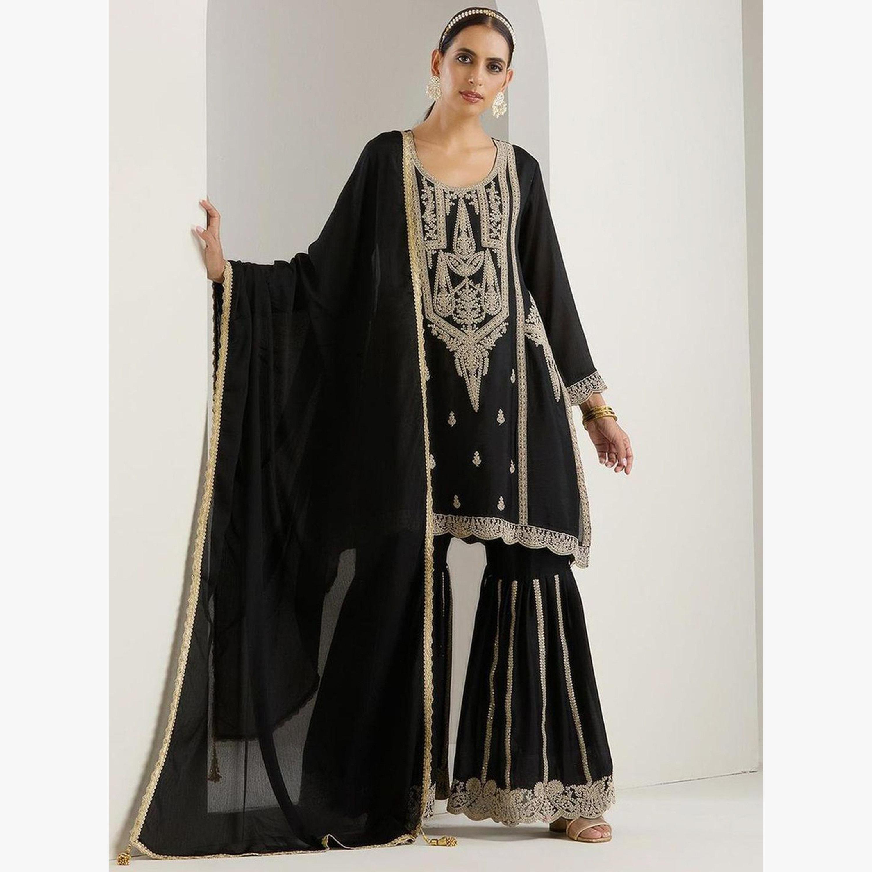 مجموعة من 3 - دوباتا وبنطال شرارة مع كورتا مطُرّزة بتفاصيل زاري-women-clothing-ethnicwear-kurtasets-image-1