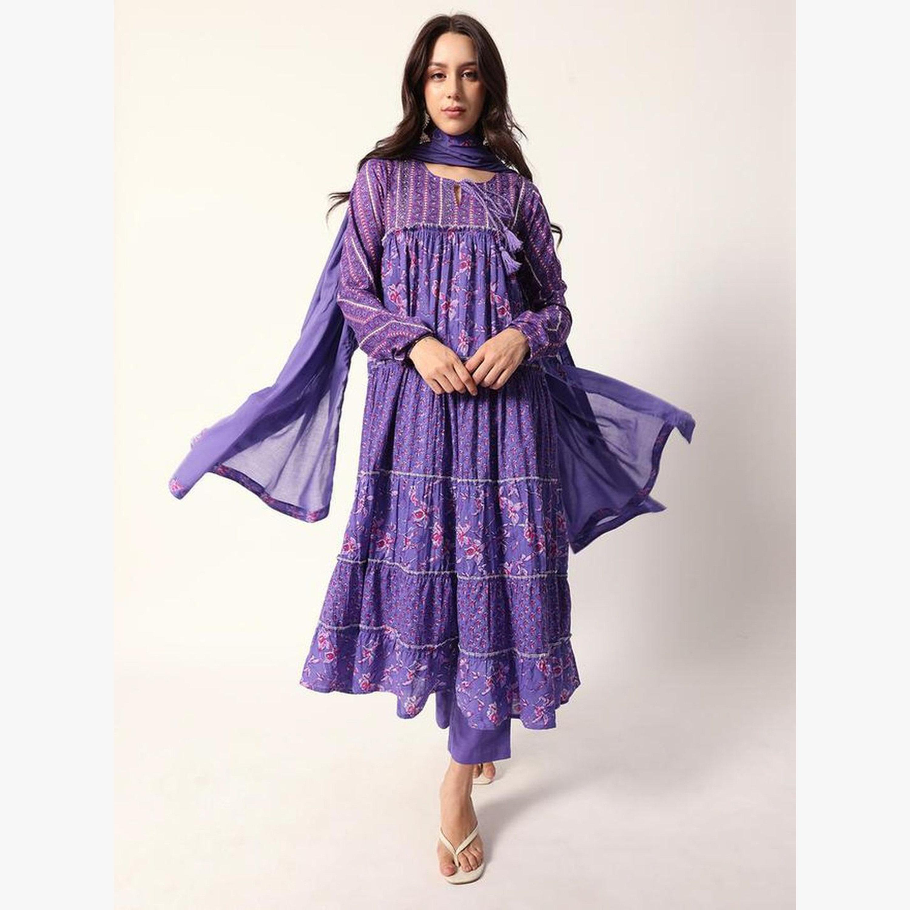 مجموعة من 3 كورتا بطبعة زهور وبنطال مع دوباتا-women-clothing-ethnicwear-kurtasets-image-1