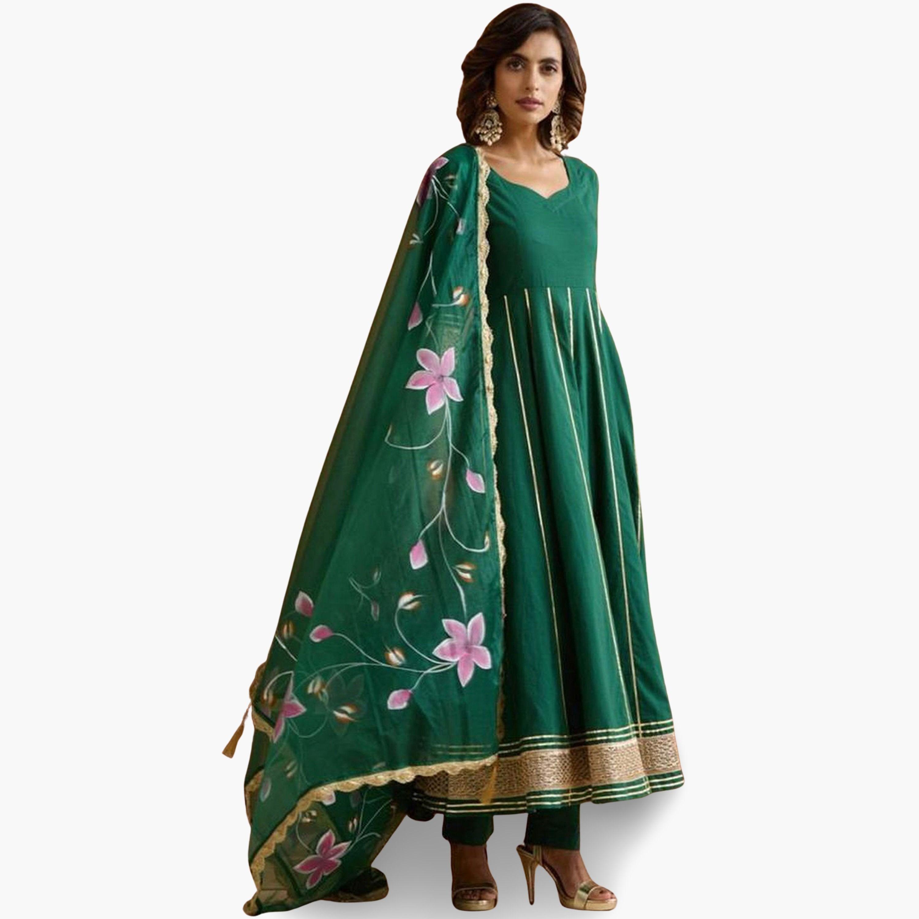 مجموعة من 3 كورتا مُطرّزة بزخارف زاري وبنطال مع دوباتا-women-clothing-ethnicwear-kurtasets-image-1