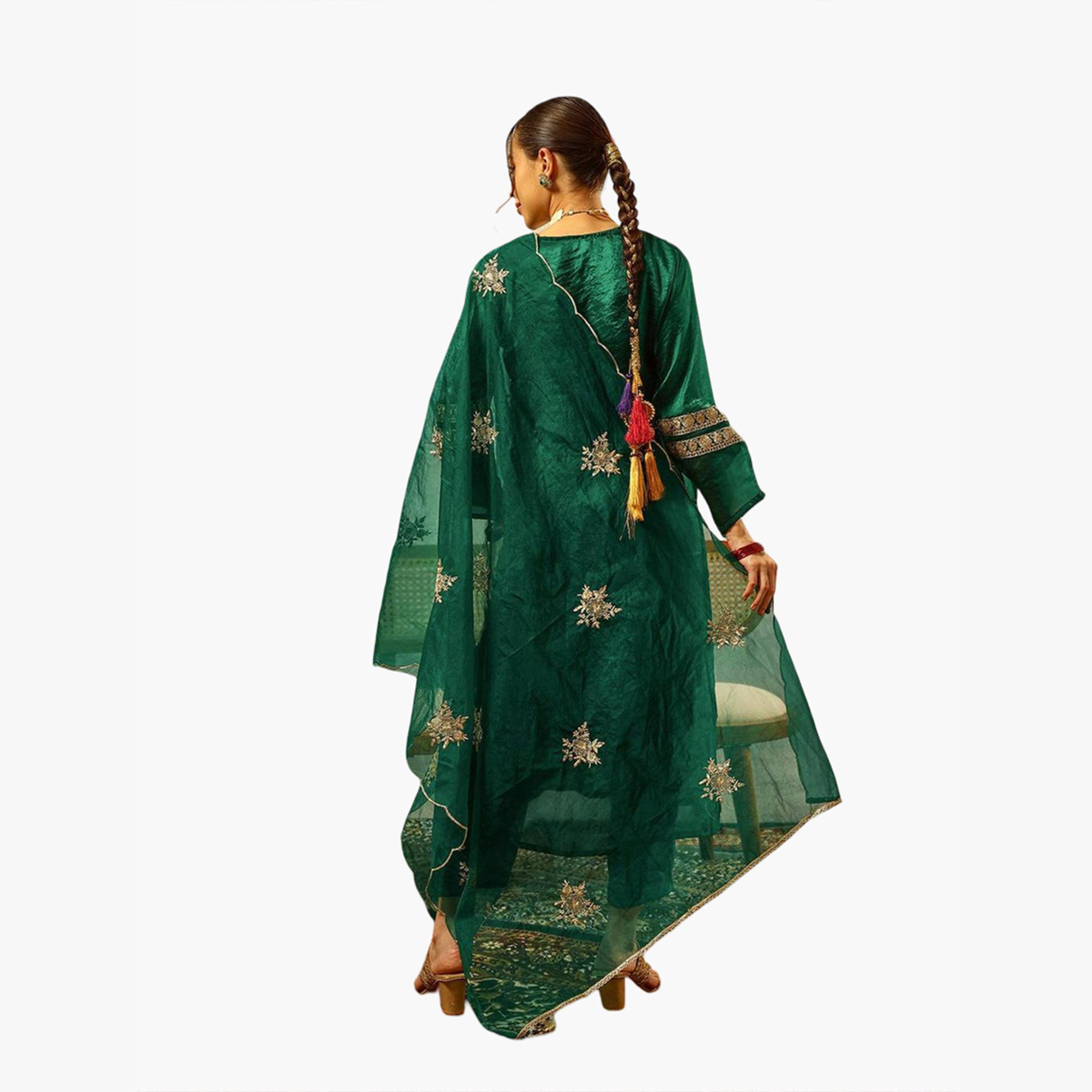 Ishin X Styli 3-Piece Zari Embroidered Festive Kurta, Trouser and Embellished Organza Dupatta Set-women-clothing-ethnicwear-kurtasets-image-5