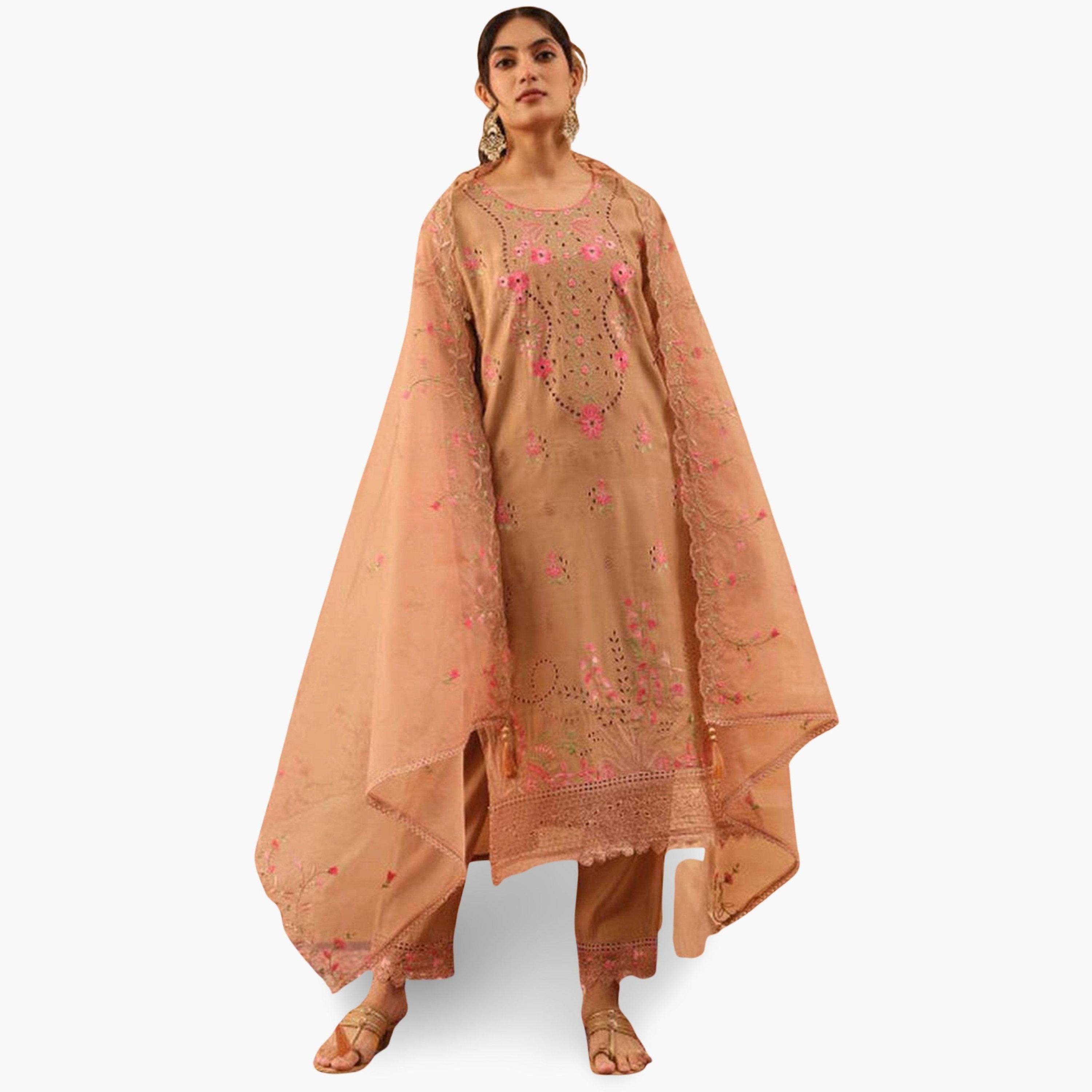 مجموعة من 3 كورتا حرير وبنطال مع دوباتا-women-clothing-ethnicwear-kurtasets-image-3