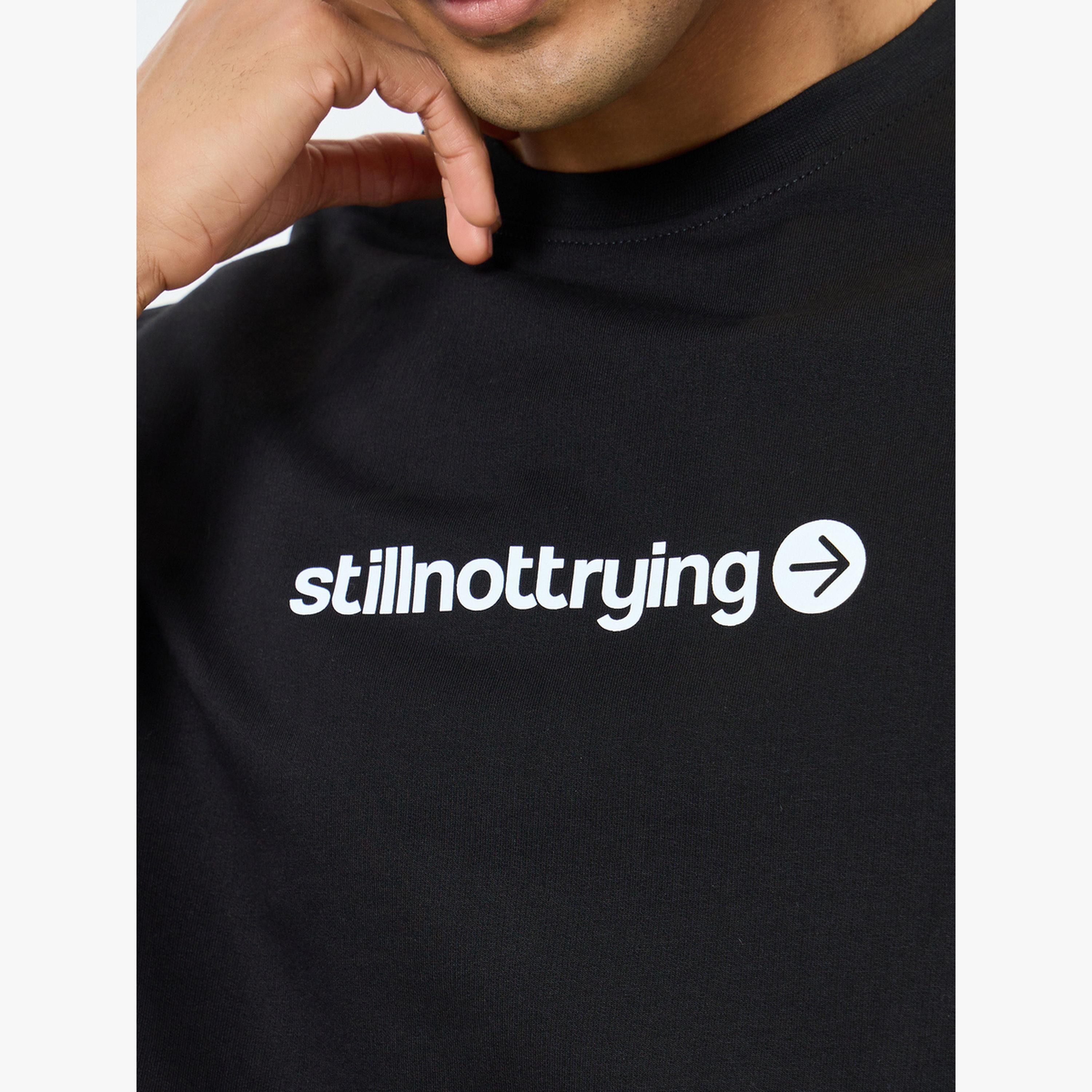تيشيرت قطن رجالي بطبعة جرافيك قصة واسعة-men-clothing-tshirtsandpolos-tshirts-image-5